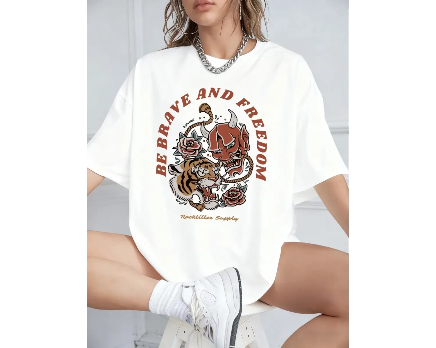 Urban Pop Graphic Kadın Tişört KoleksiyonuKod 5093