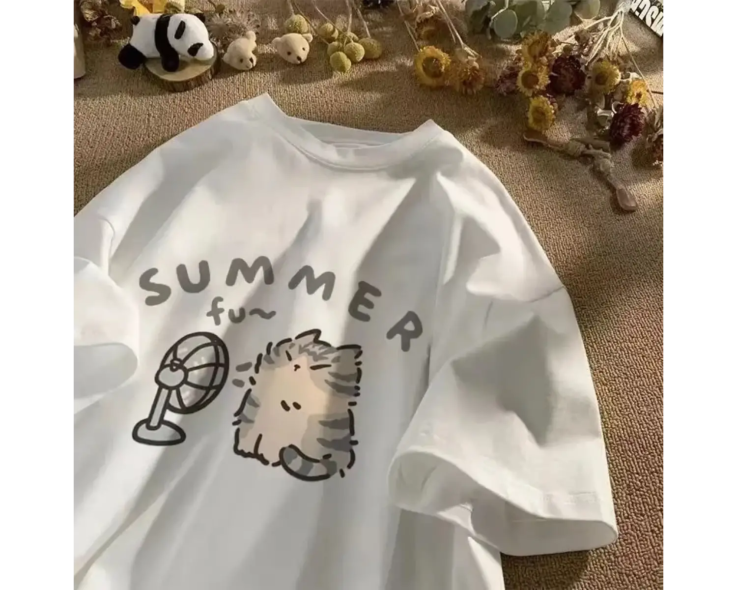 Urban Pop Graphic Kadın Tişört KoleksiyonuKod 5105