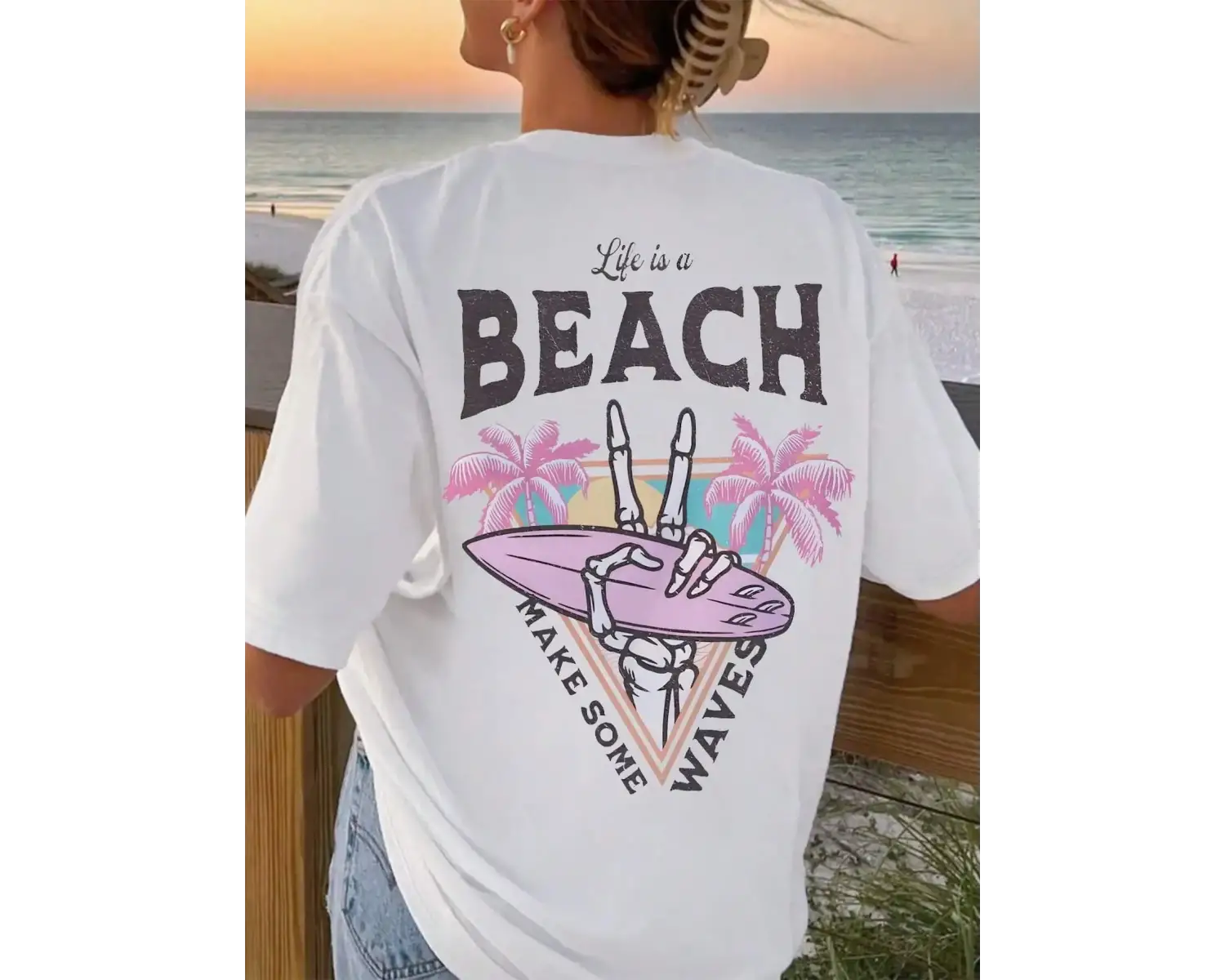 Urban Pop Graphic Kadın Tişört KoleksiyonuKod 5106