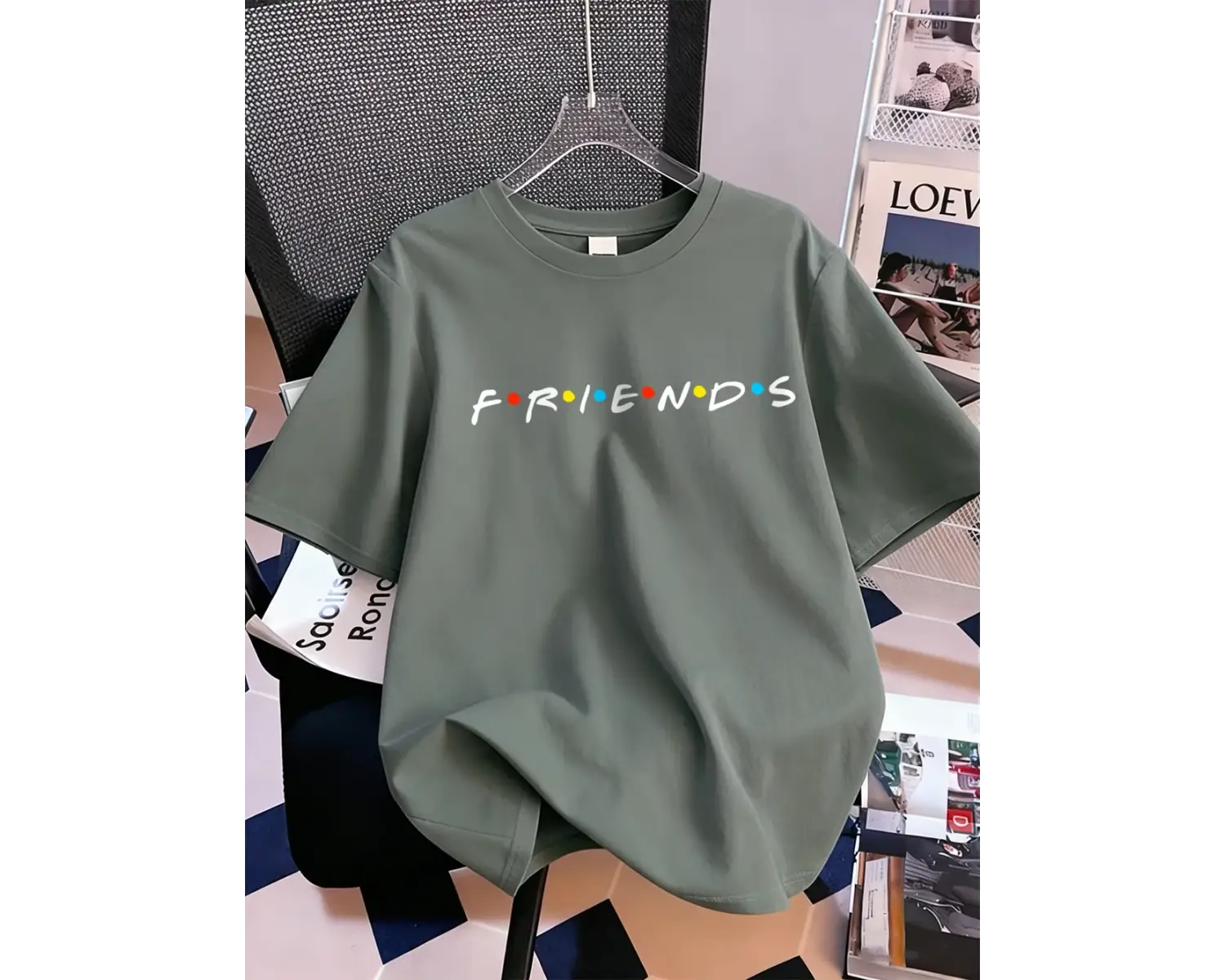 Urban Pop Graphic Kadın Tişört KoleksiyonuKod 5110