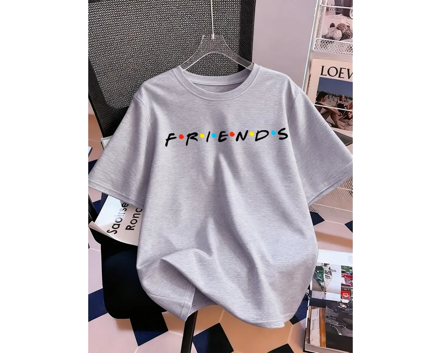 Urban Pop Graphic Kadın Tişört KoleksiyonuKod 5110