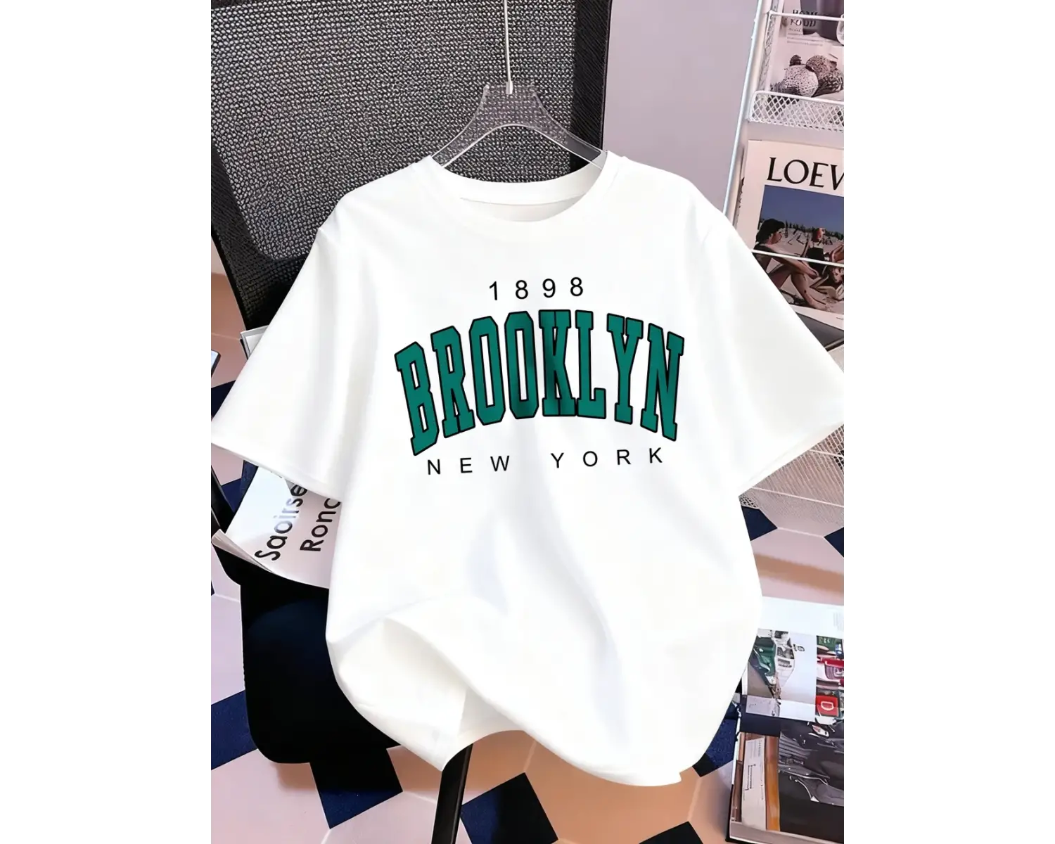 Urban Pop Graphic Kadın Tişört KoleksiyonuKod 5116