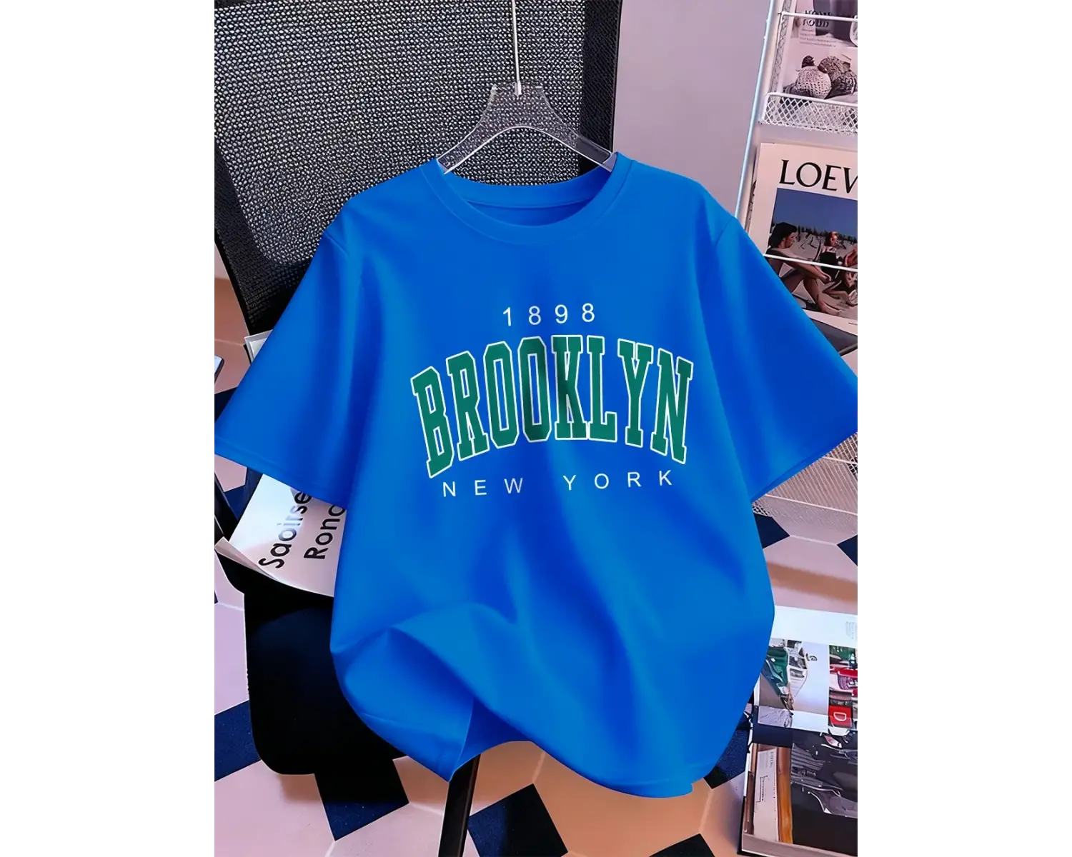 Urban Pop Graphic Kadın Tişört KoleksiyonuKod 5116