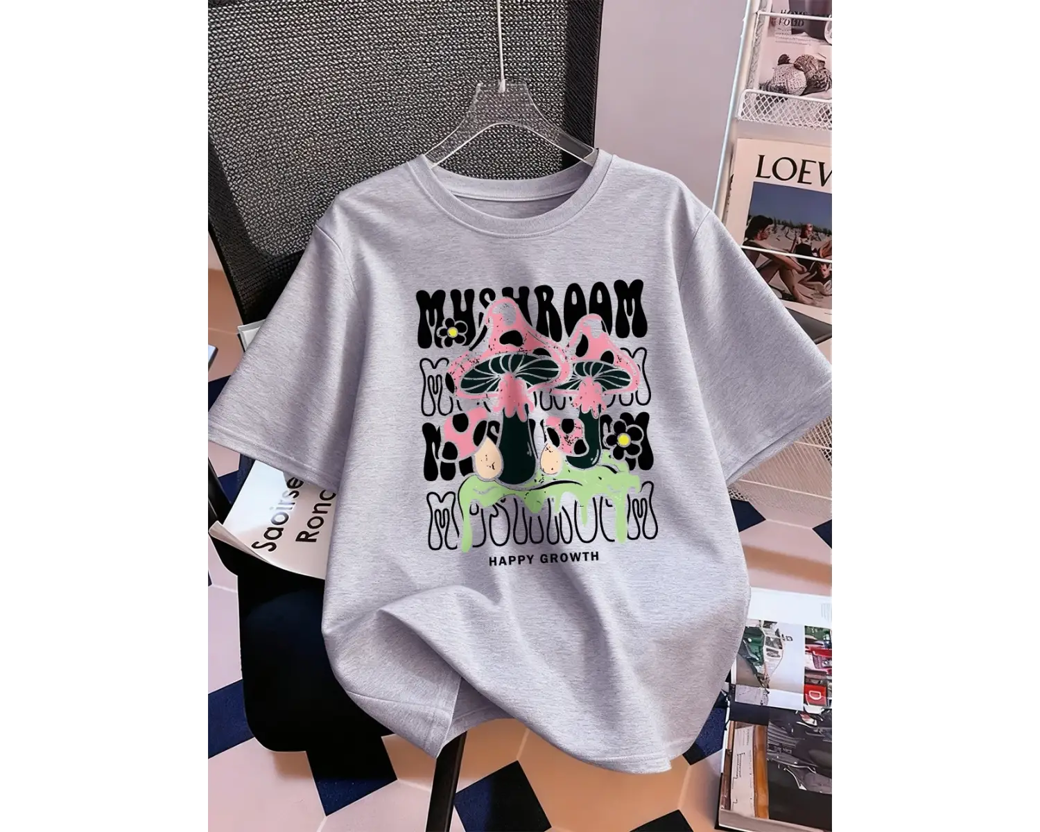 Urban Pop Graphic Kadın Tişört KoleksiyonuKod 5130