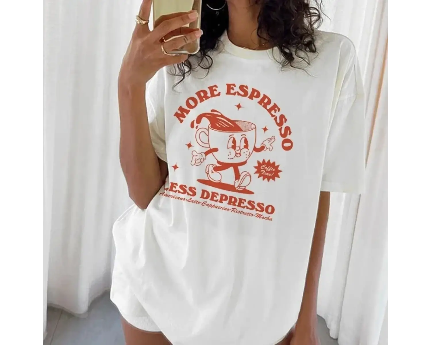 Urban Pop Graphic Kadın Tişört KoleksiyonuKod 5130