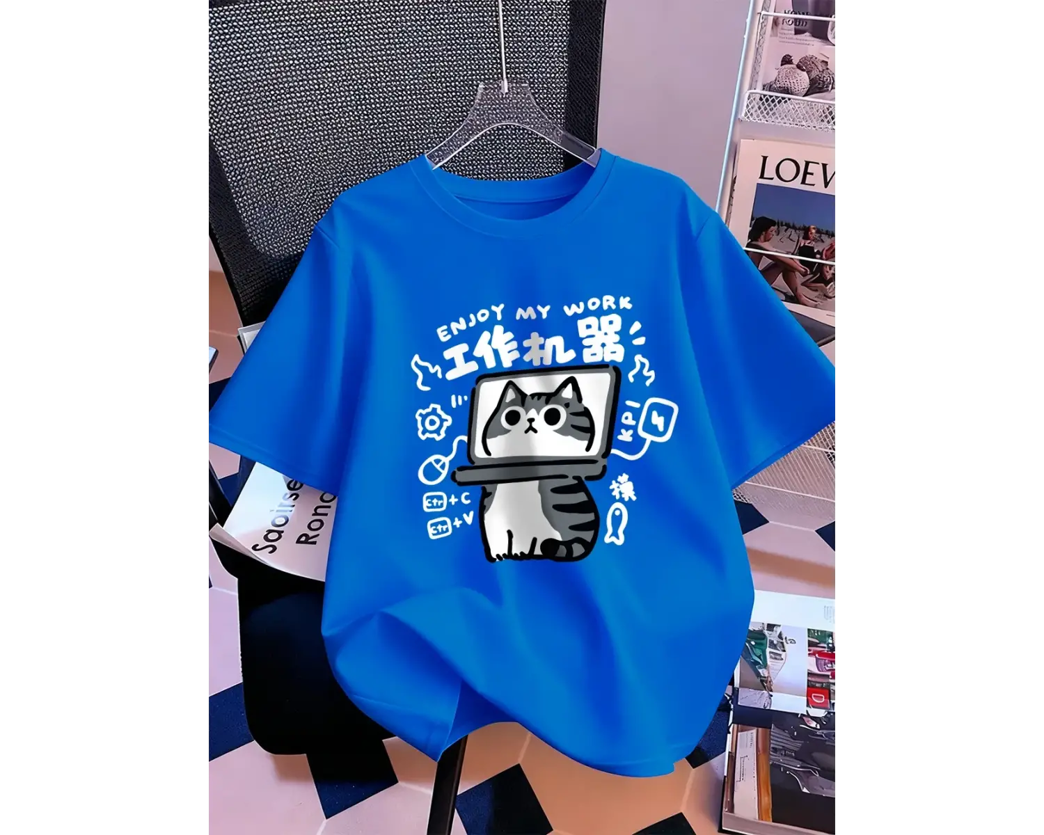 Urban Pop Graphic Kadın Tişört KoleksiyonuKod 5133