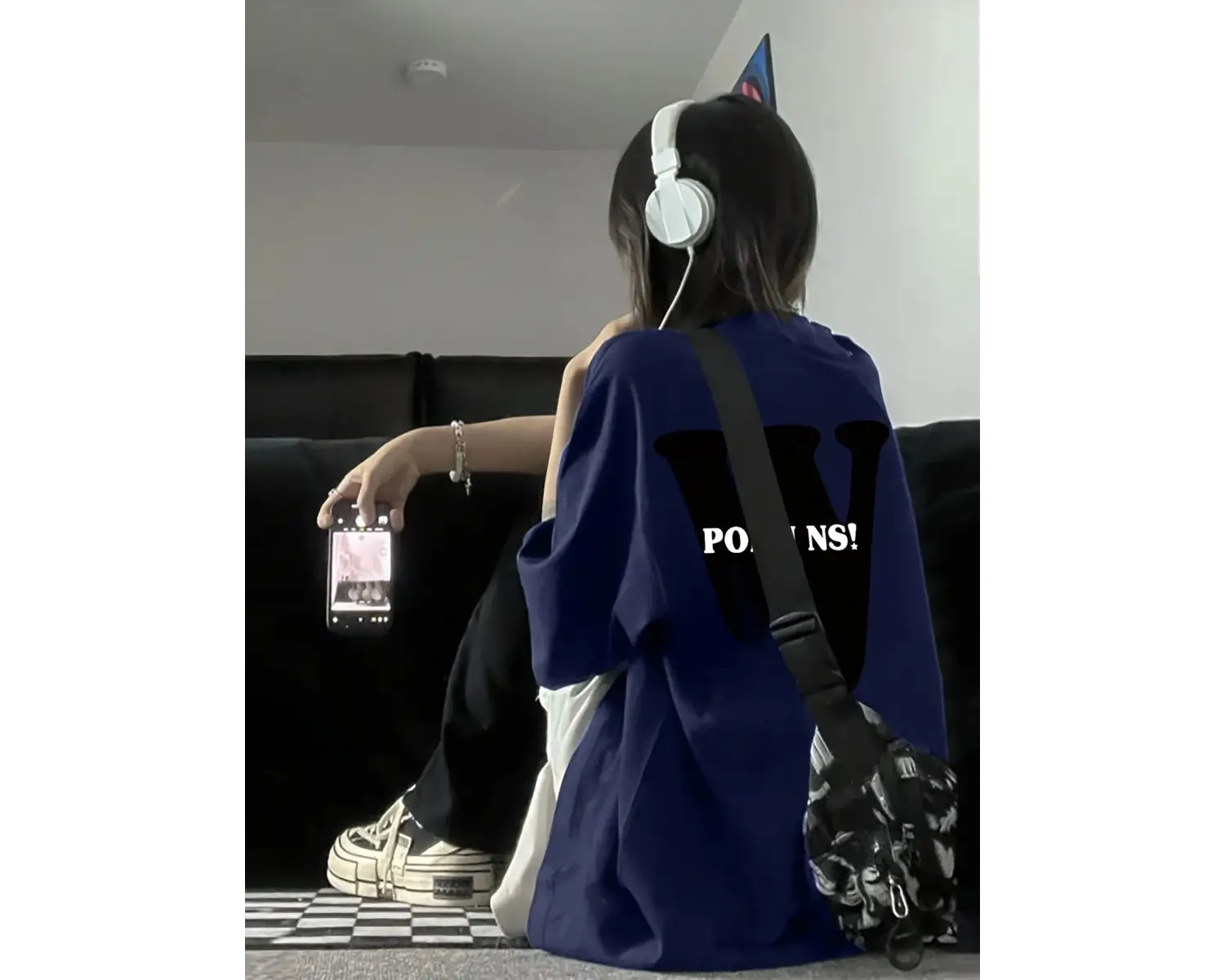 Urban Pop Graphic Kadın Tişört KoleksiyonuKod 5137