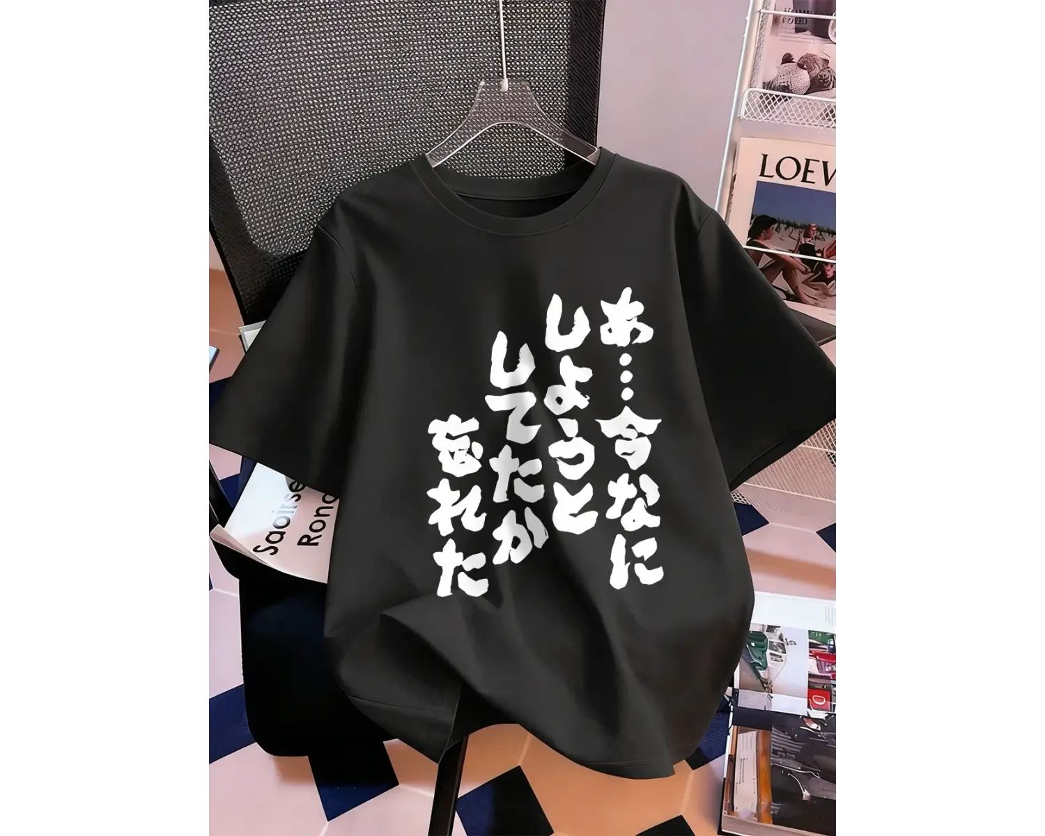 Urban Pop Graphic Kadın Tişört KoleksiyonuKod 5140