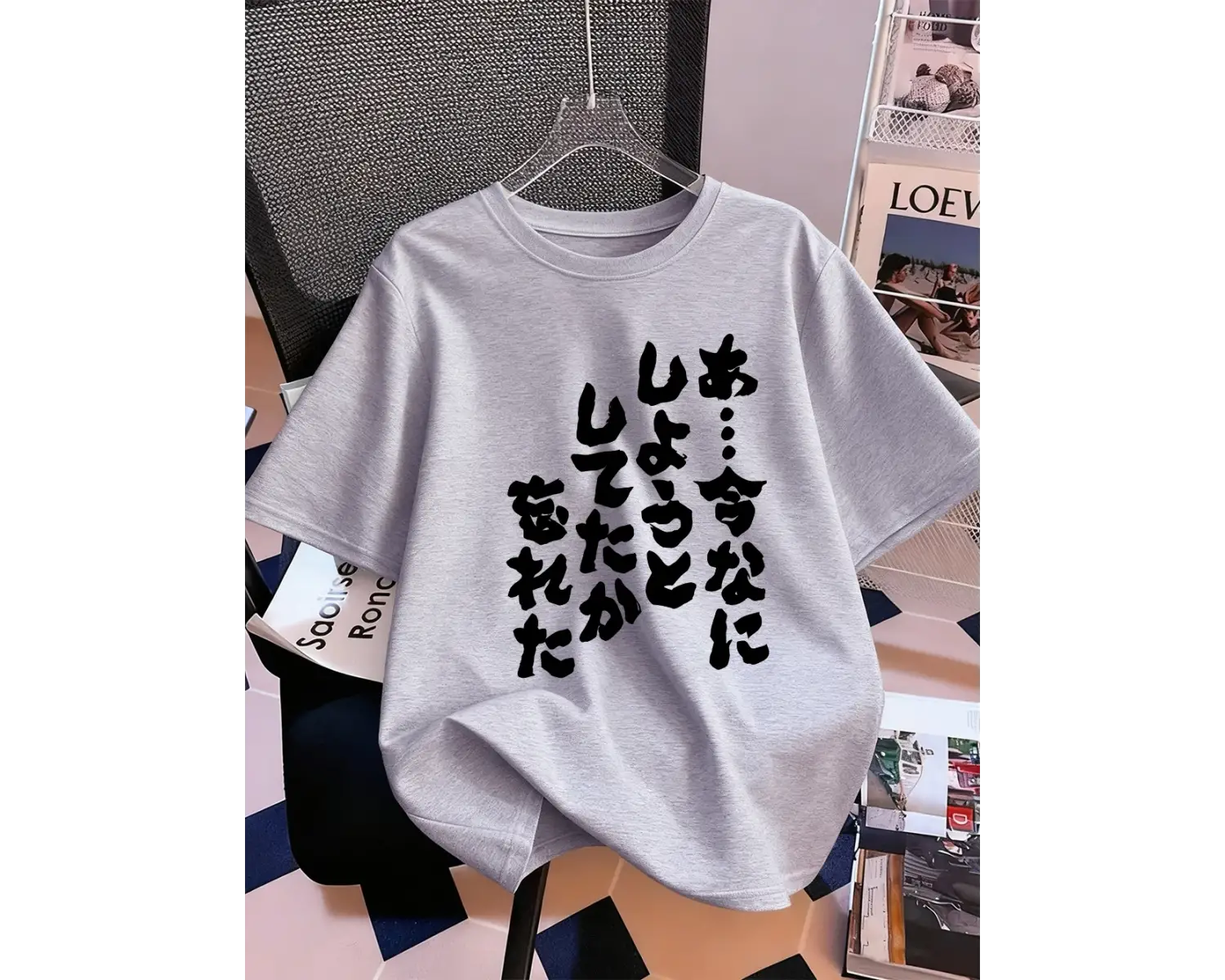 Urban Pop Graphic Kadın Tişört KoleksiyonuKod 5140