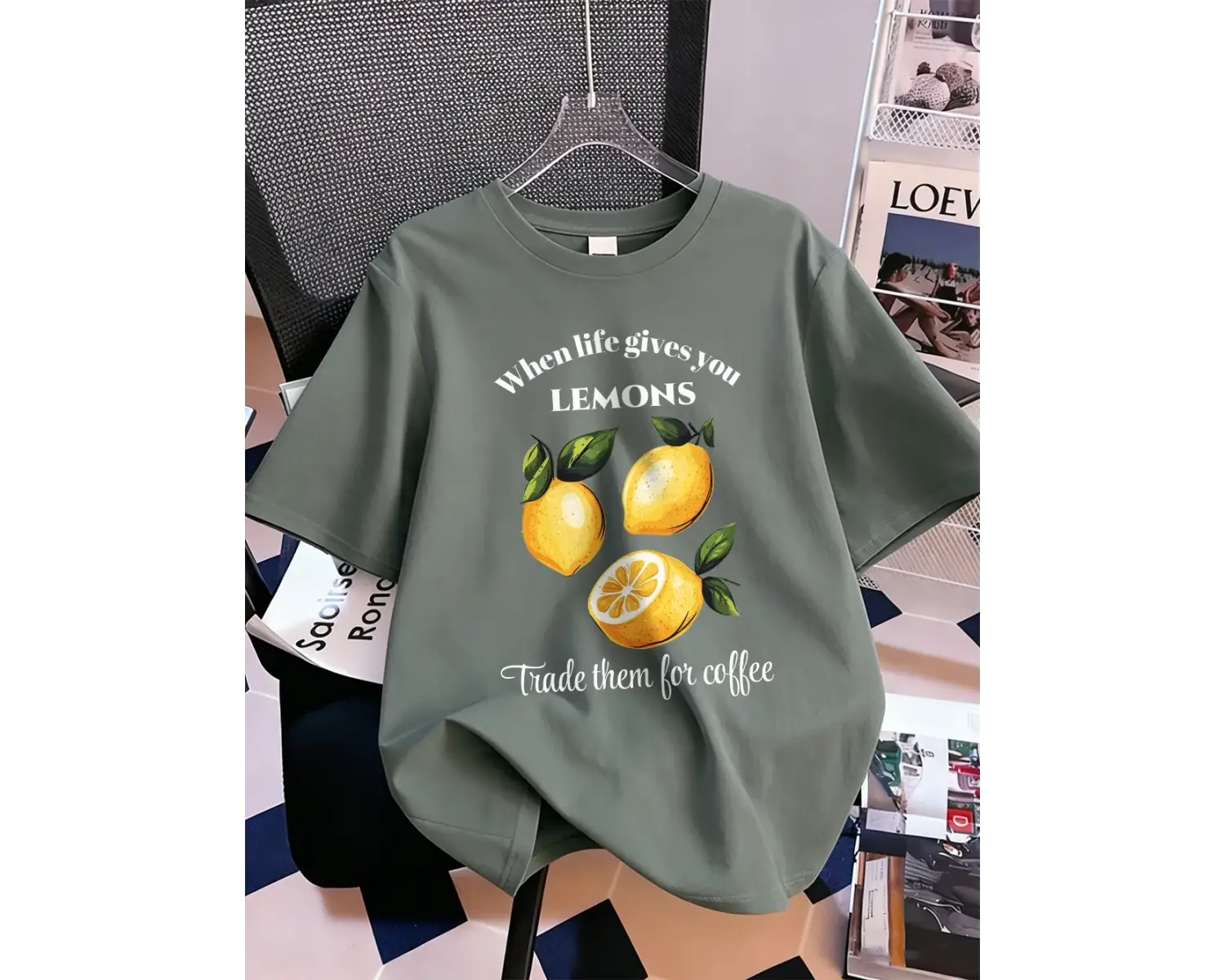 Urban Pop Graphic Kadın Tişört KoleksiyonuKod 5145