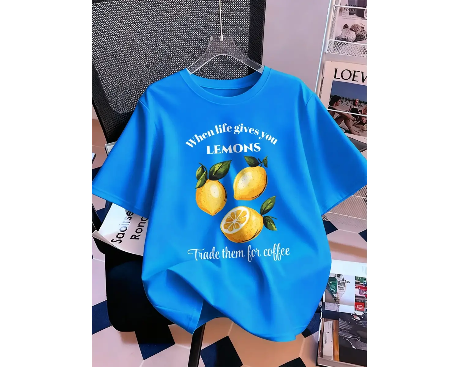 Urban Pop Graphic Kadın Tişört KoleksiyonuKod 5145