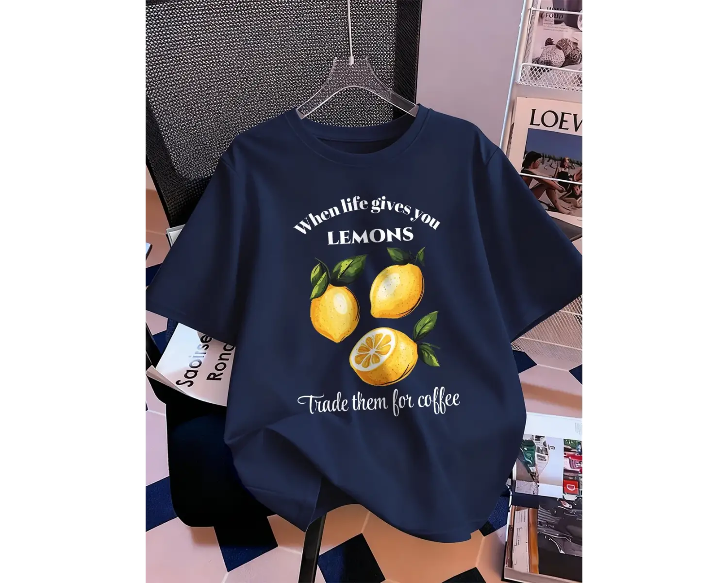 Urban Pop Graphic Kadın Tişört KoleksiyonuKod 5145