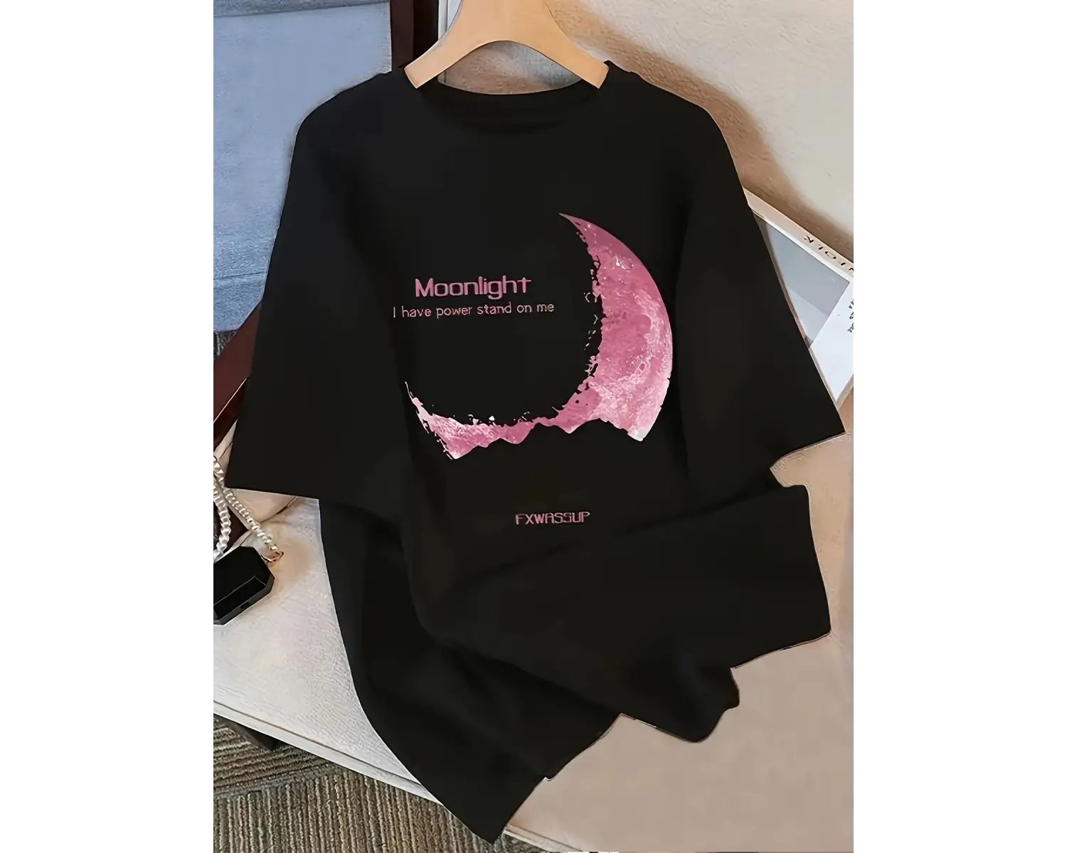 Urban Pop Graphic Kadın Tişört KoleksiyonuKod 5146