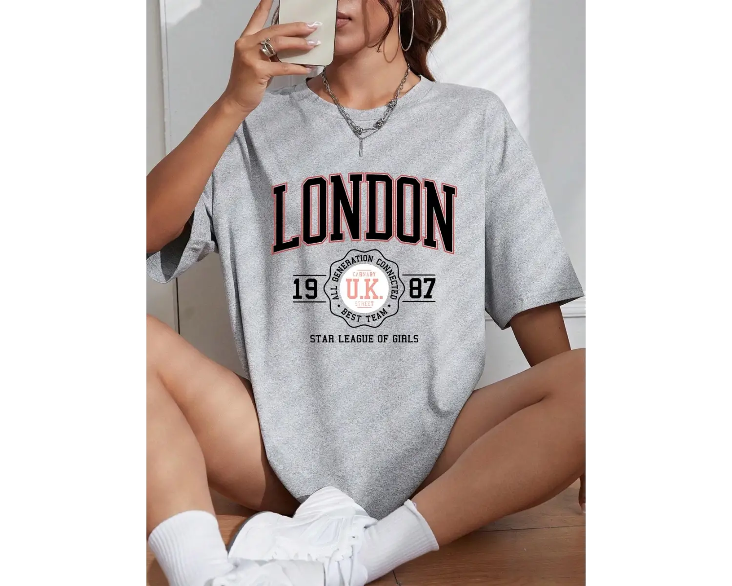 Urban Pop Graphic Kadın Tişört KoleksiyonuKod 5149