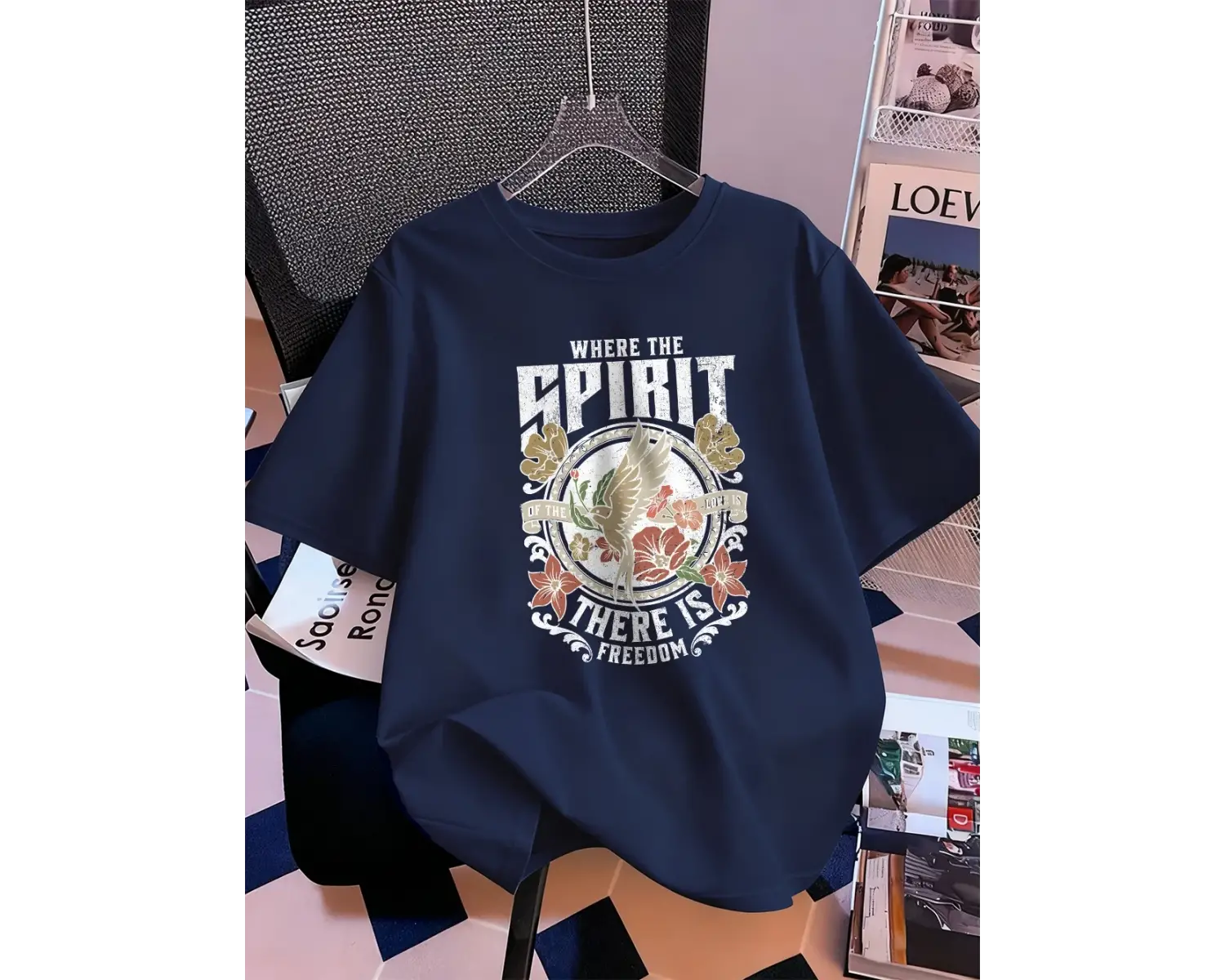 Urban Pop Graphic Kadın Tişört KoleksiyonuKod 5151