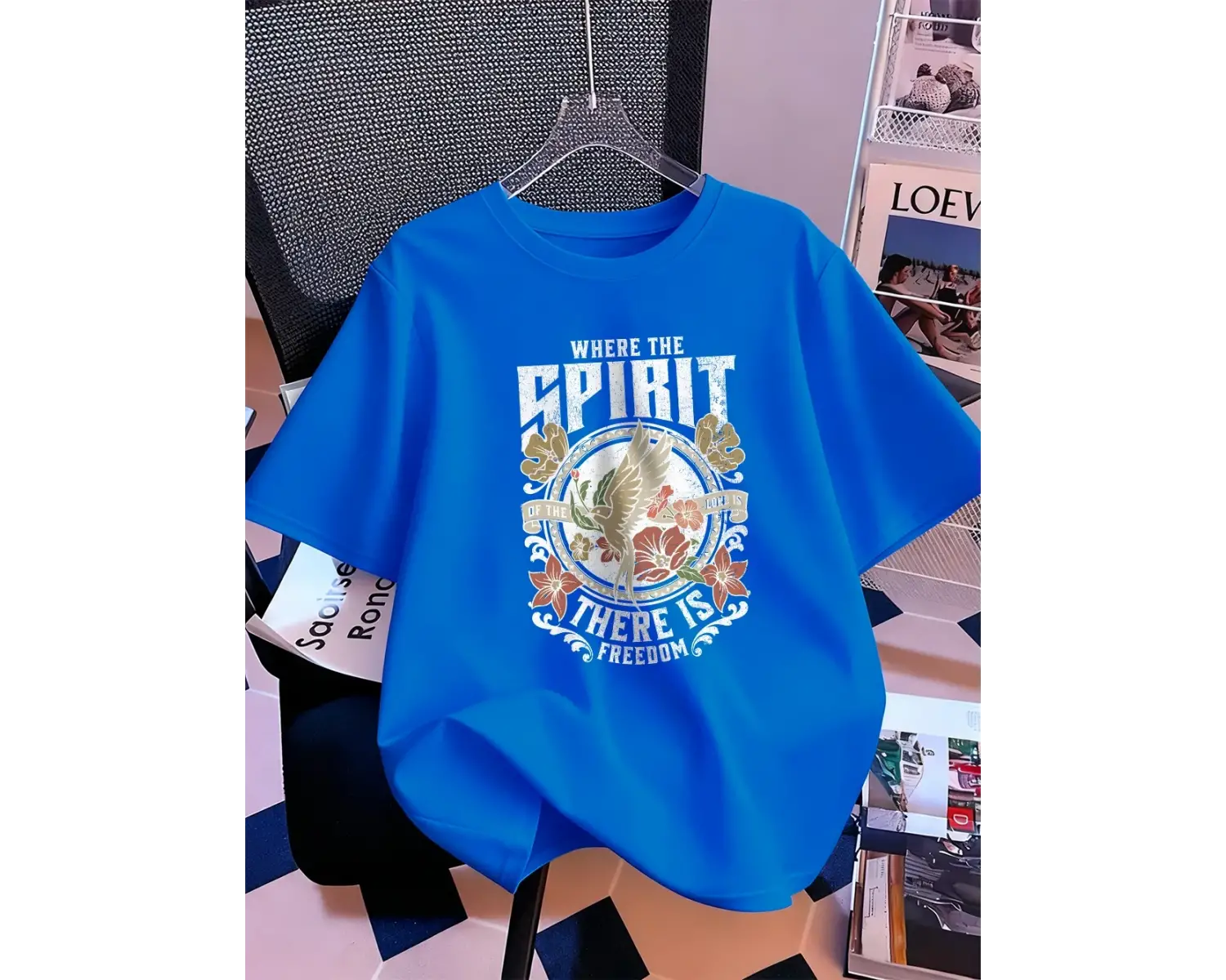 Urban Pop Graphic Kadın Tişört KoleksiyonuKod 5151