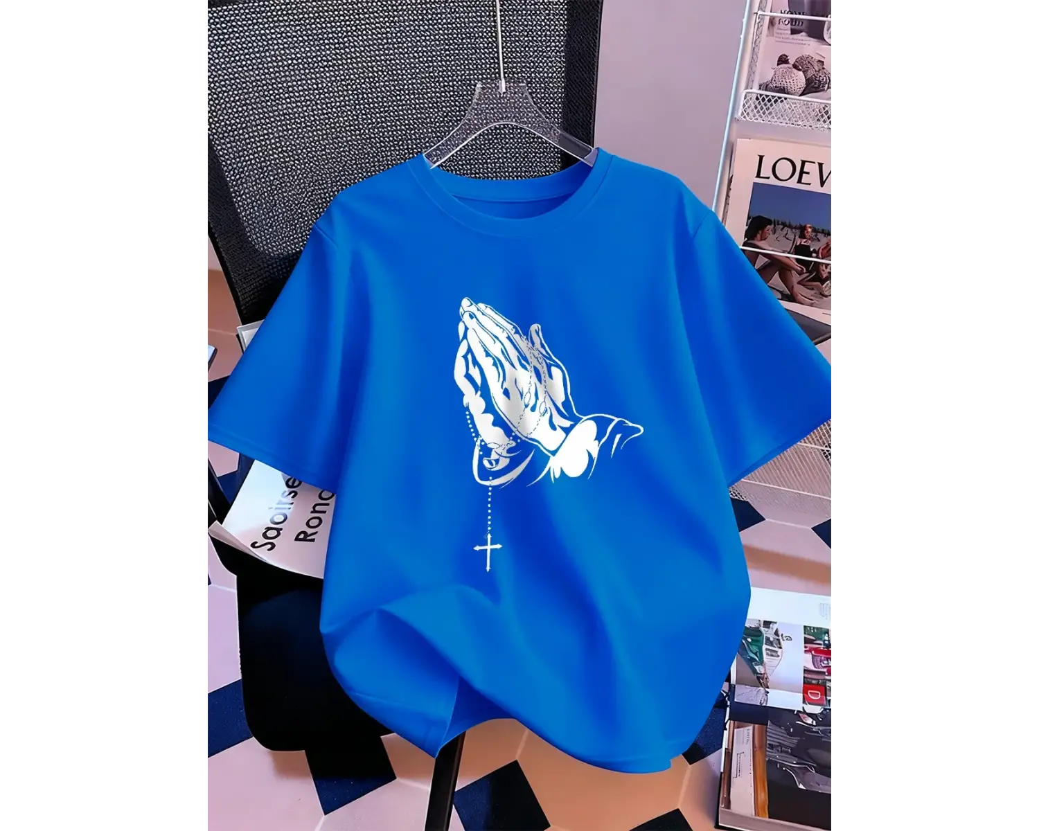 Urban Pop Graphic Kadın Tişört KoleksiyonuKod 5158