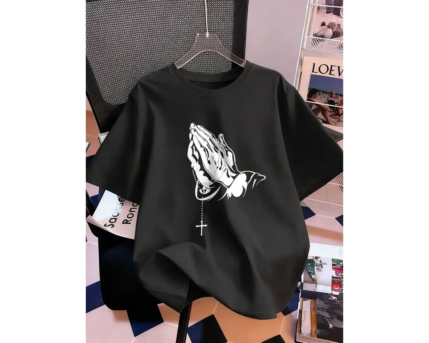 Urban Pop Graphic Kadın Tişört KoleksiyonuKod 5158