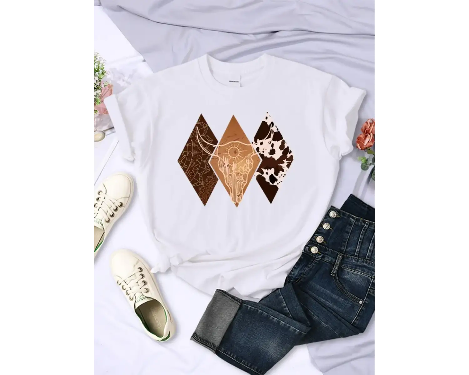 Urban Pop Graphic Kadın Tişört KoleksiyonuKod 5158