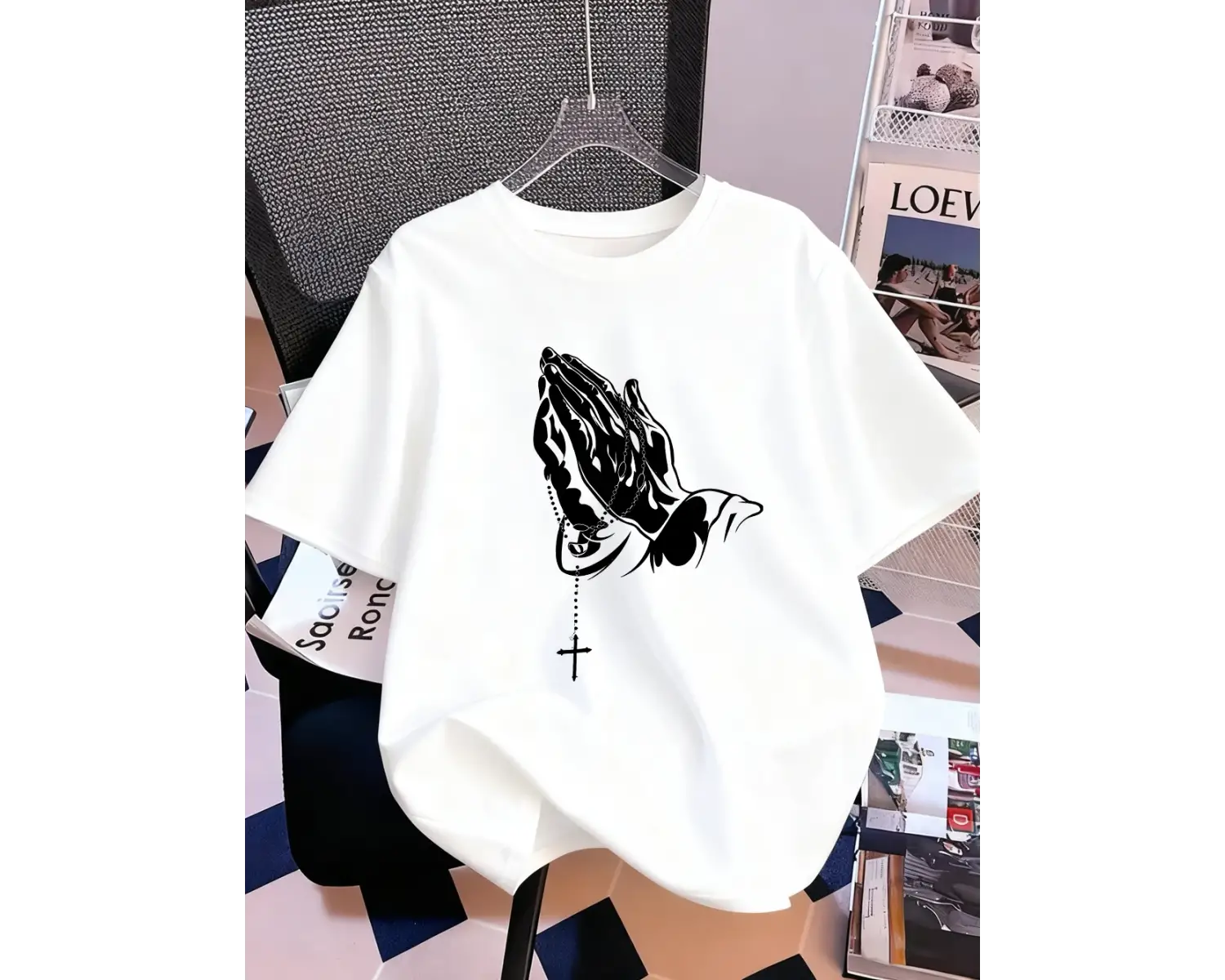 Urban Pop Graphic Kadın Tişört KoleksiyonuKod 5158