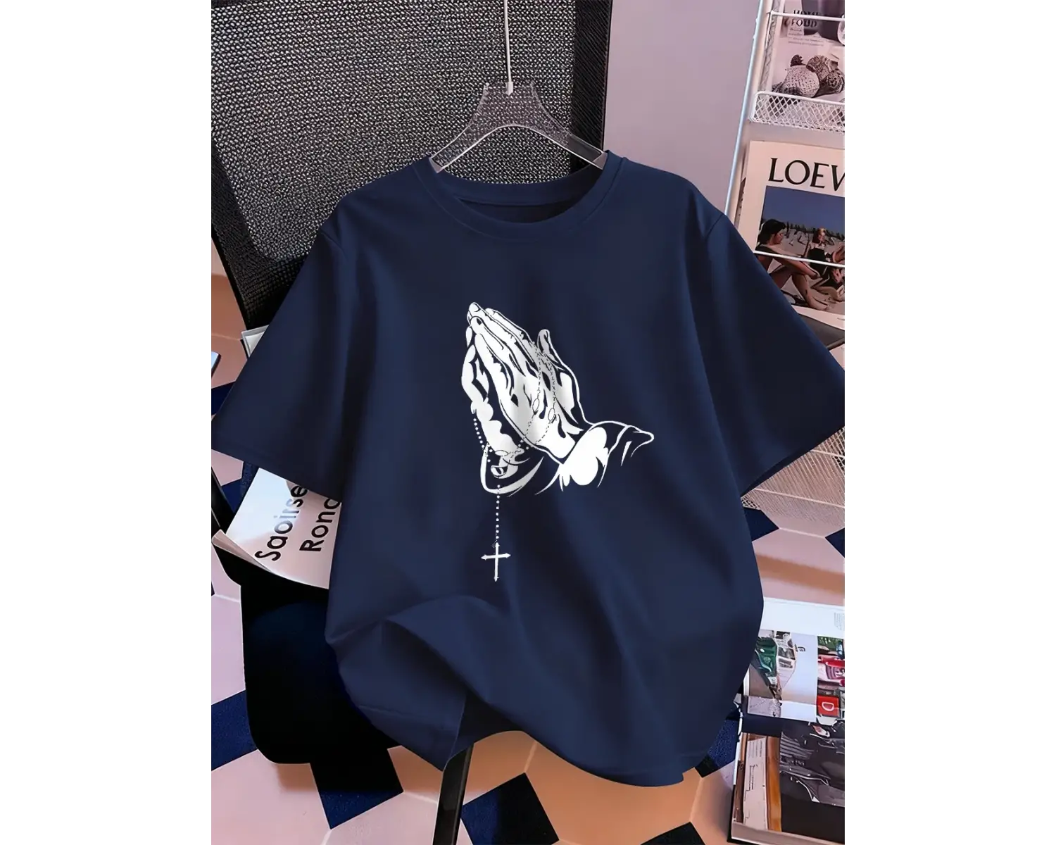 Urban Pop Graphic Kadın Tişört KoleksiyonuKod 5158