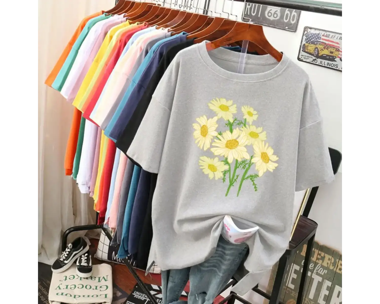 Urban Pop Graphic Kadın Tişört KoleksiyonuKod 5170