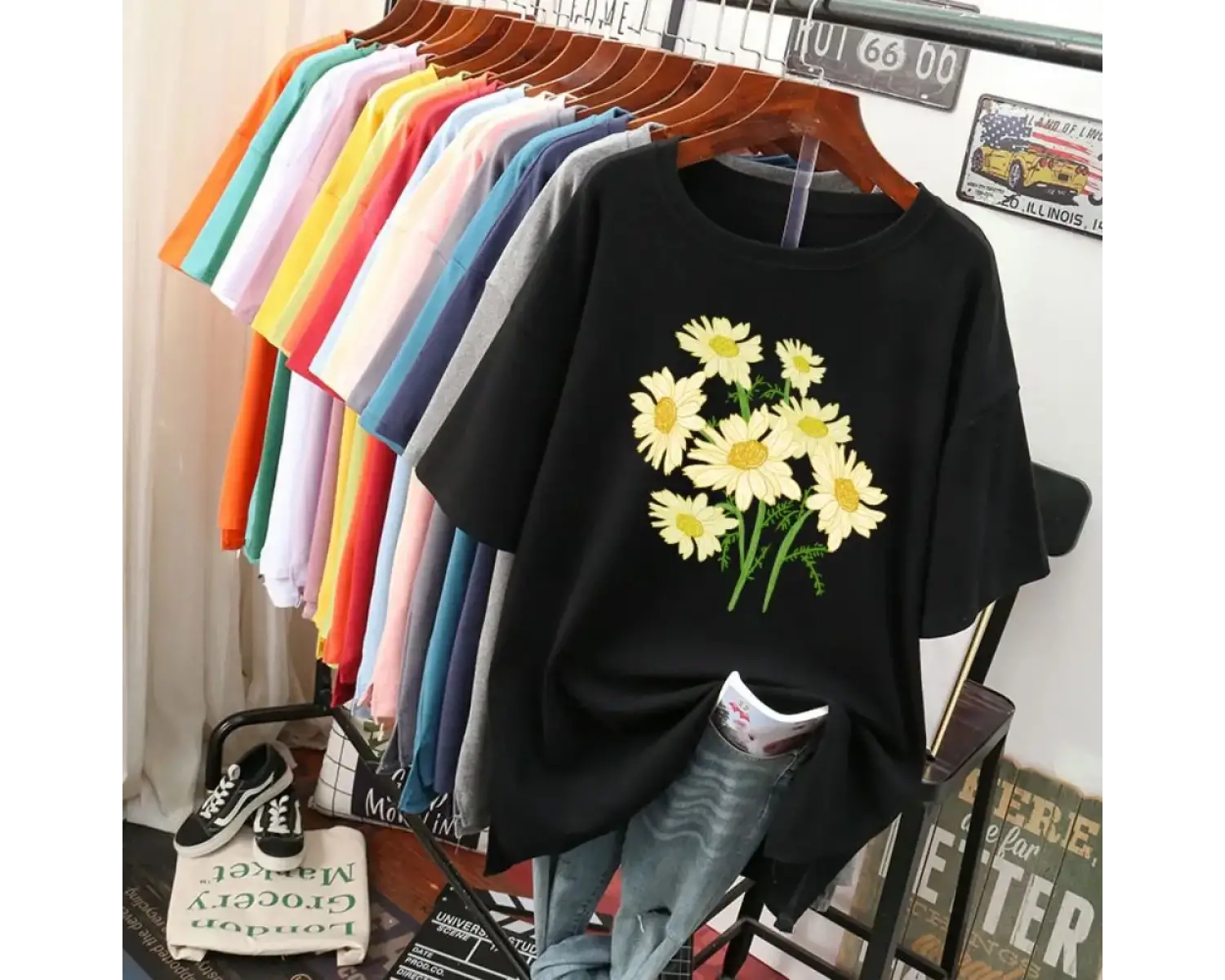 Urban Pop Graphic Kadın Tişört KoleksiyonuKod 5170