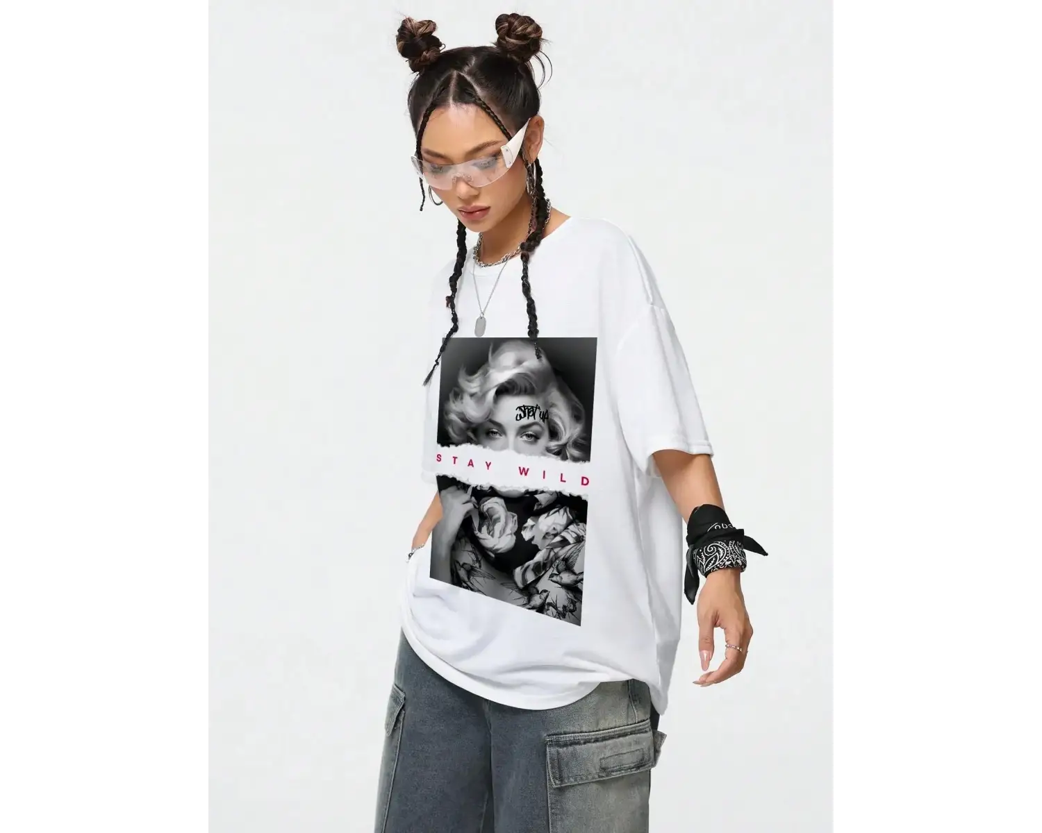 Urban Pop Graphic Kadın Tişört KoleksiyonuKod 5187