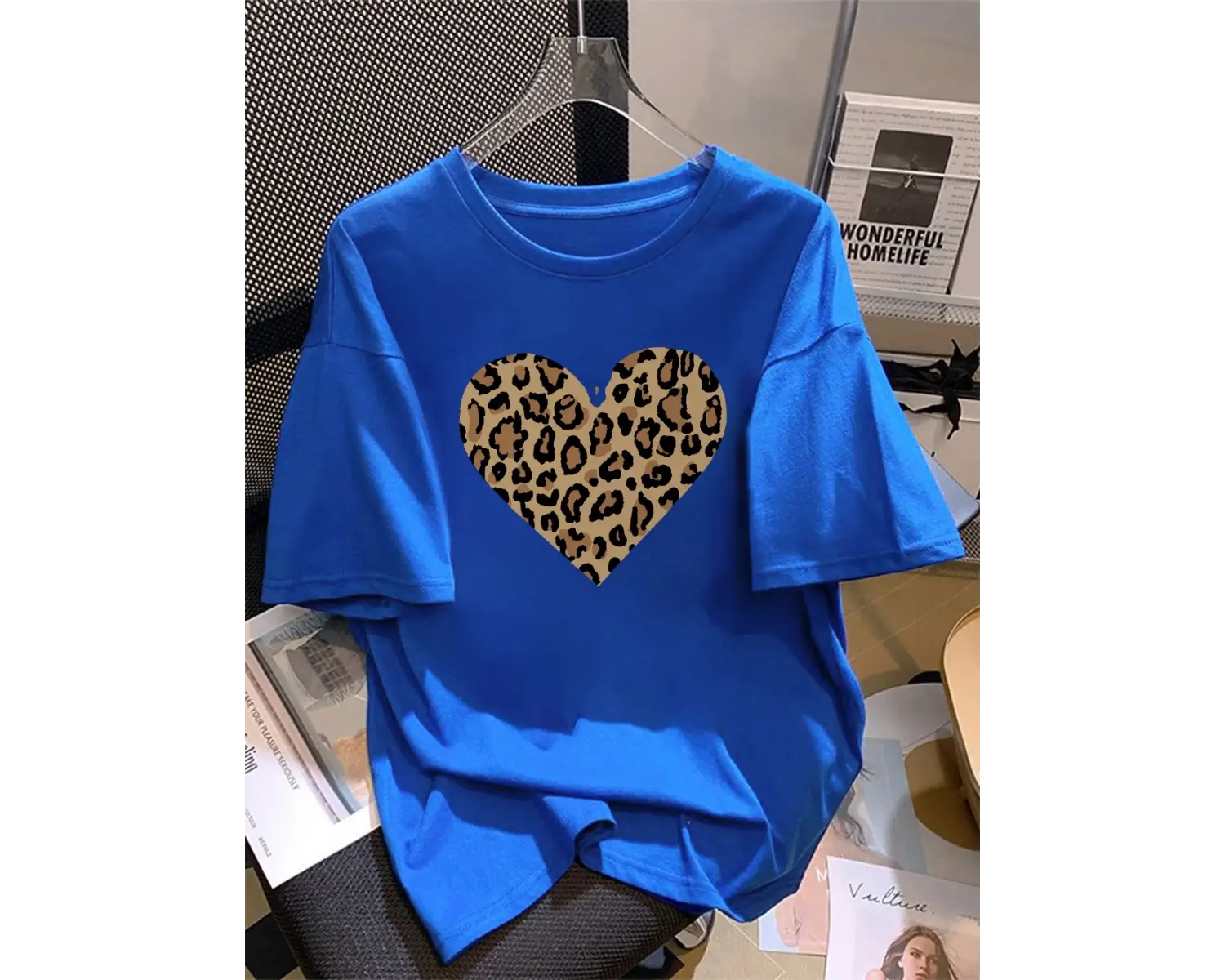 Urban Pop Graphic Kadın Tişört KoleksiyonuKod 5193