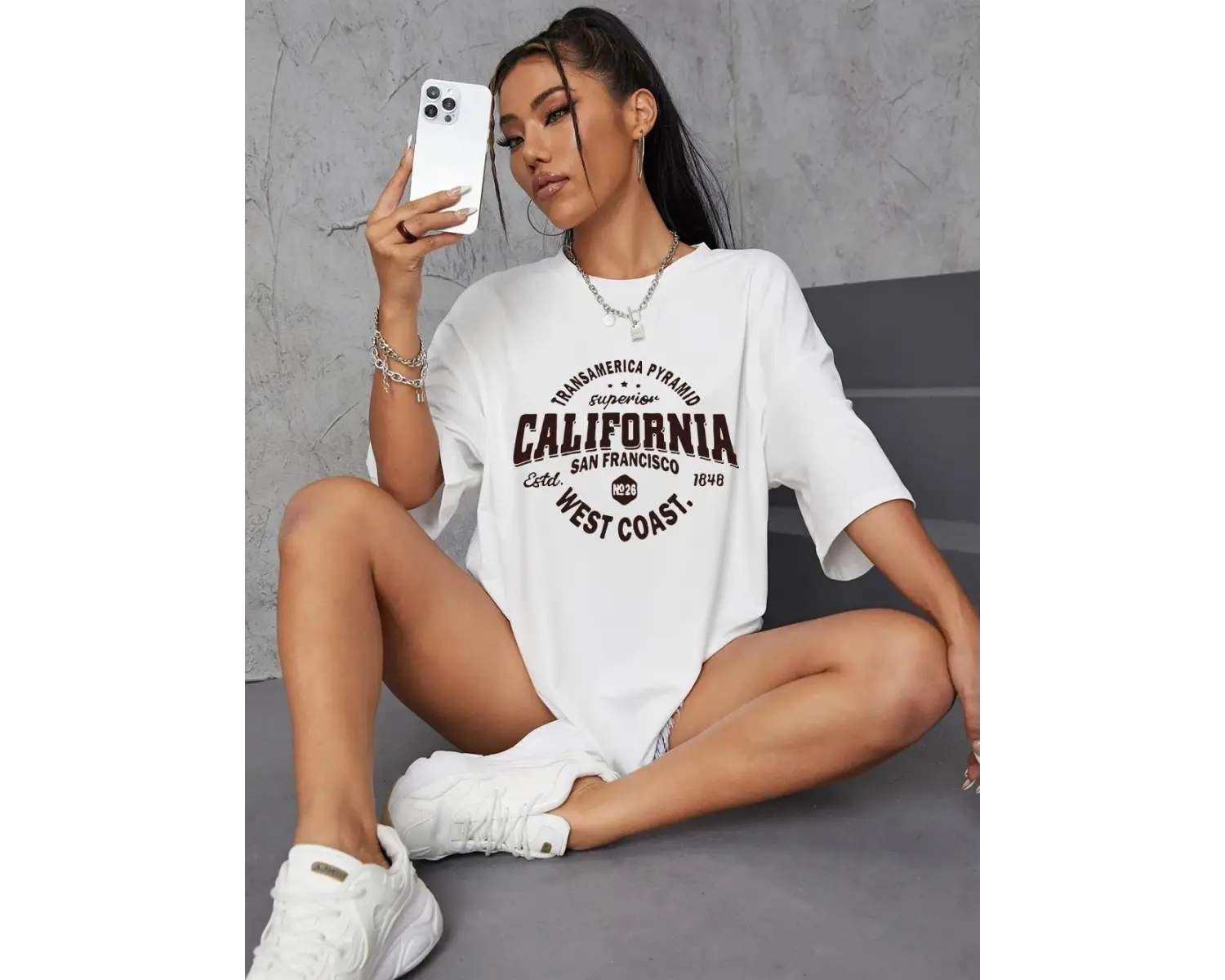 Urban Pop Graphic Kadın Tişört KoleksiyonuKod 5199