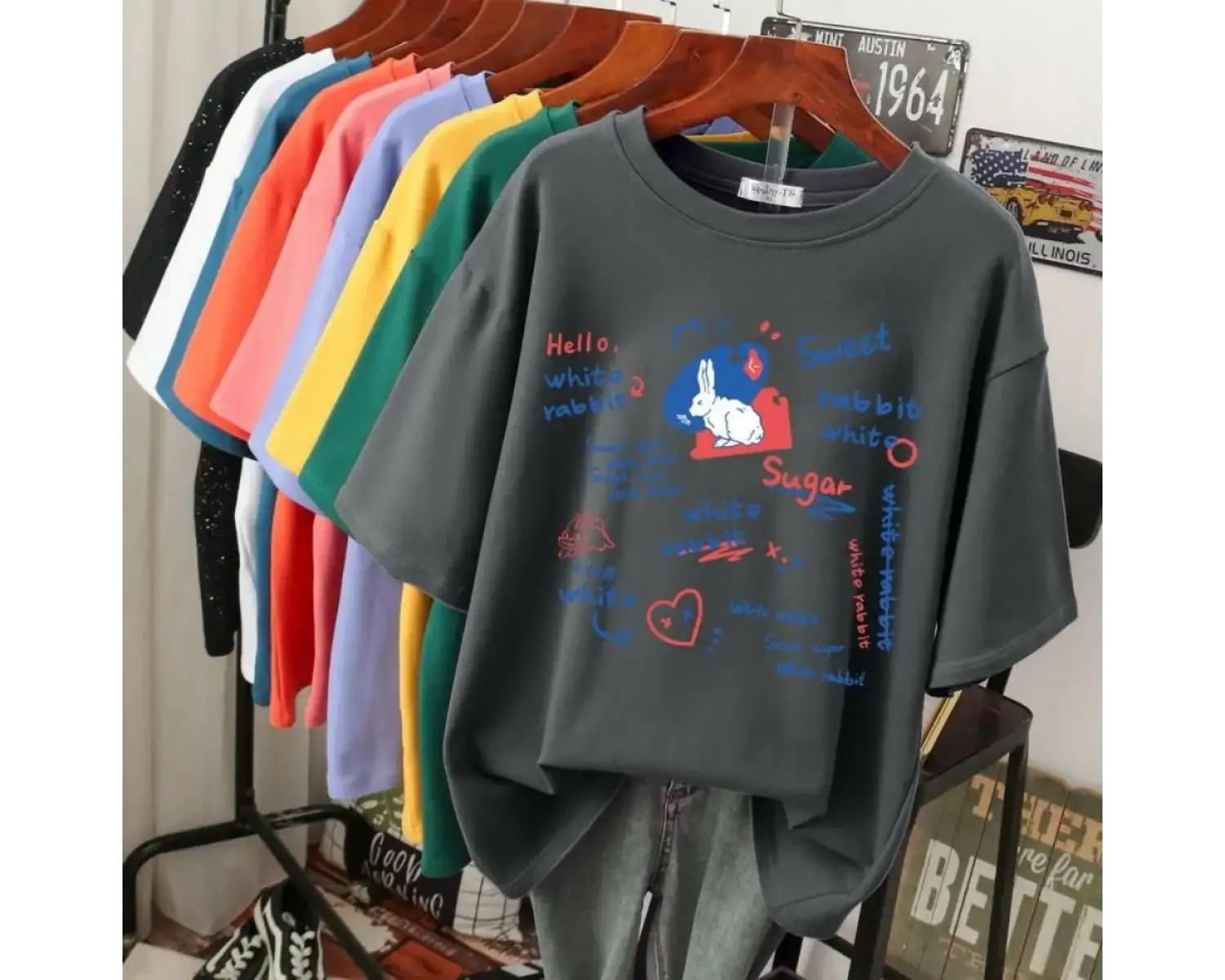 Urban Pop Graphic Kadın Tişört KoleksiyonuKod 5203