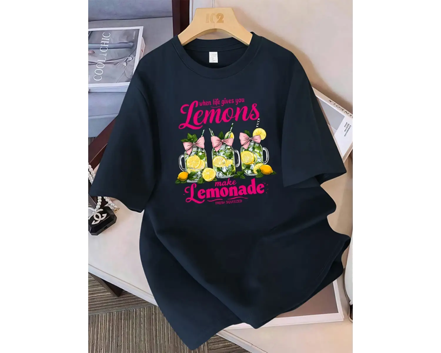 Urban Pop Graphic Kadın Tişört KoleksiyonuKod 5211