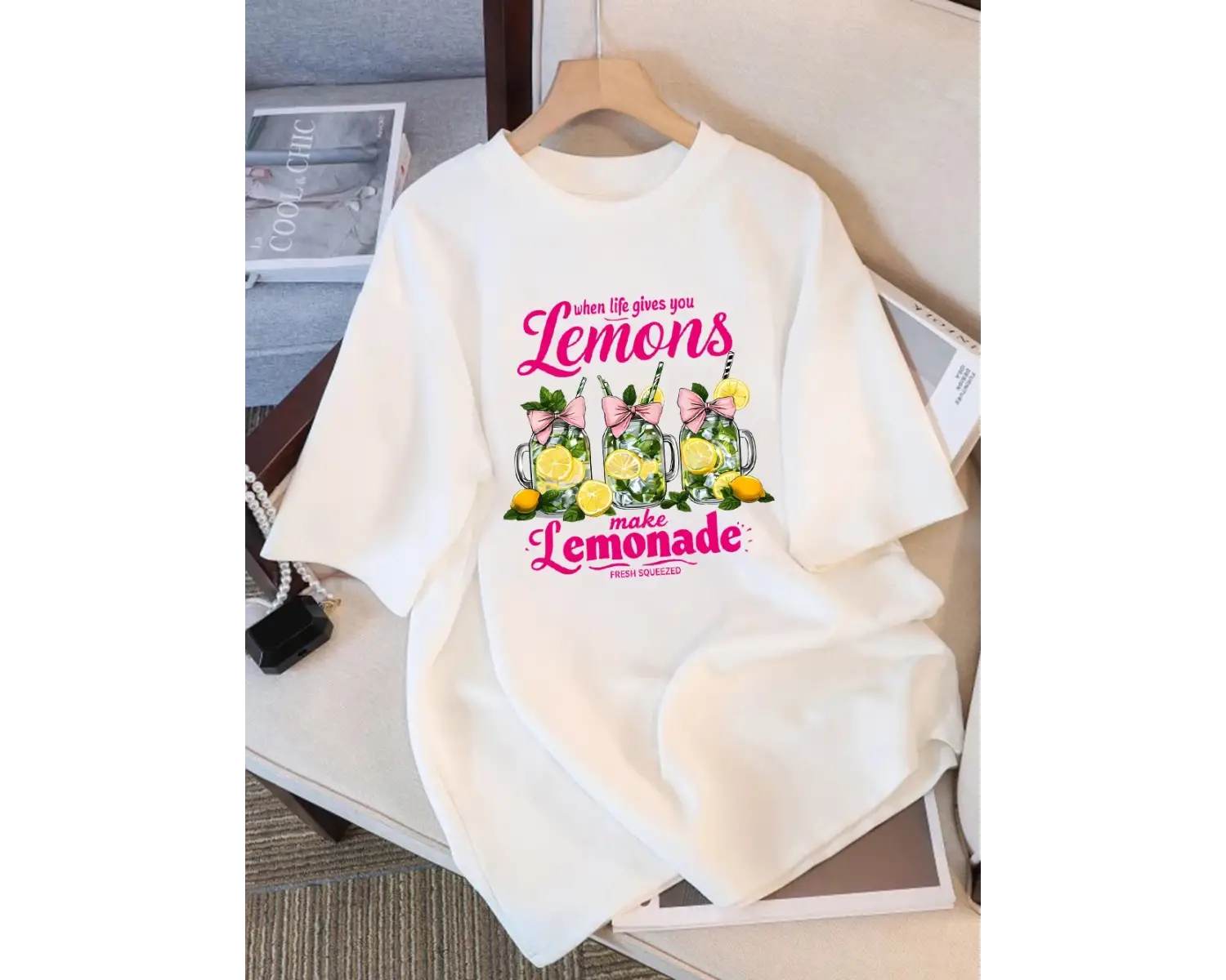 Urban Pop Graphic Kadın Tişört KoleksiyonuKod 5211