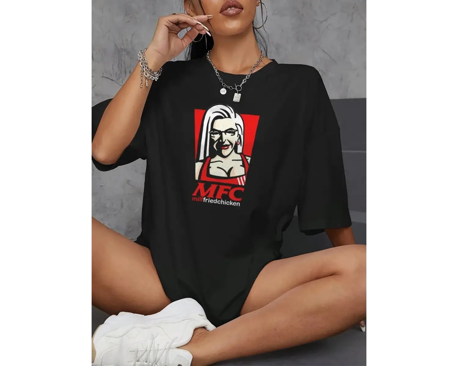 Urban Pop Graphic Kadın Tişört KoleksiyonuKod 5217