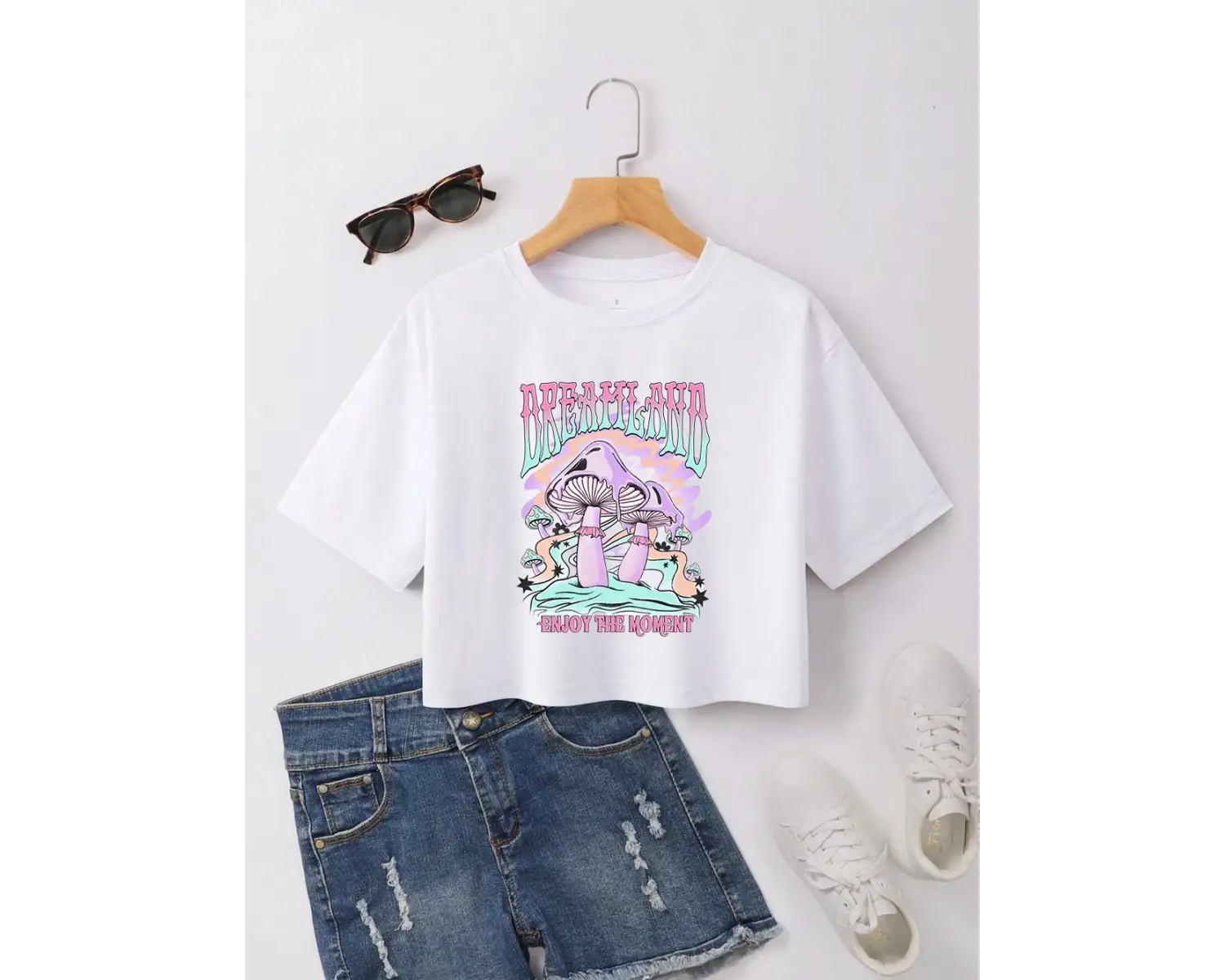 Urban Pop Graphic Kadın Tişört KoleksiyonuKod 5244