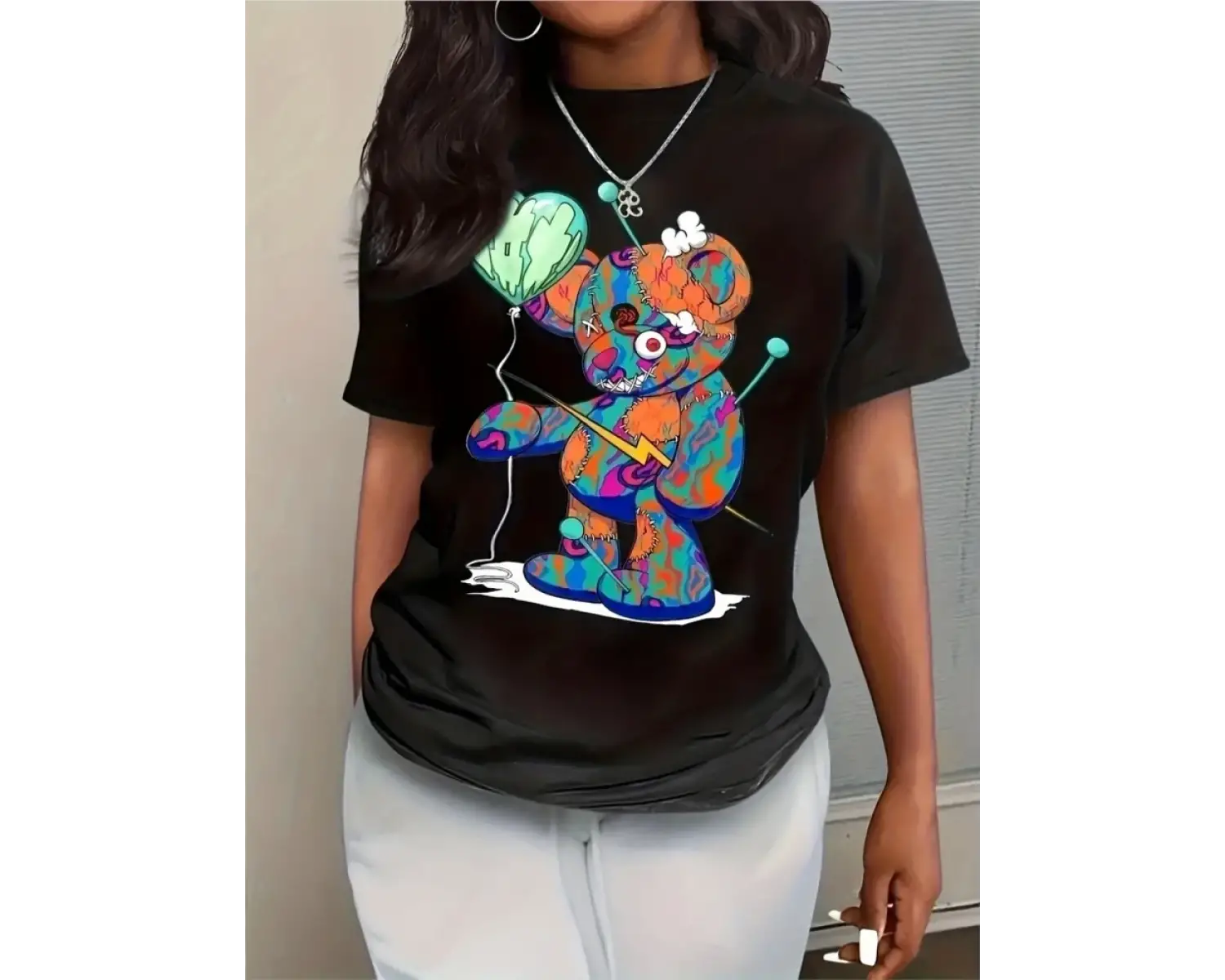 Urban Pop Graphic Kadın Tişört KoleksiyonuKod 5266