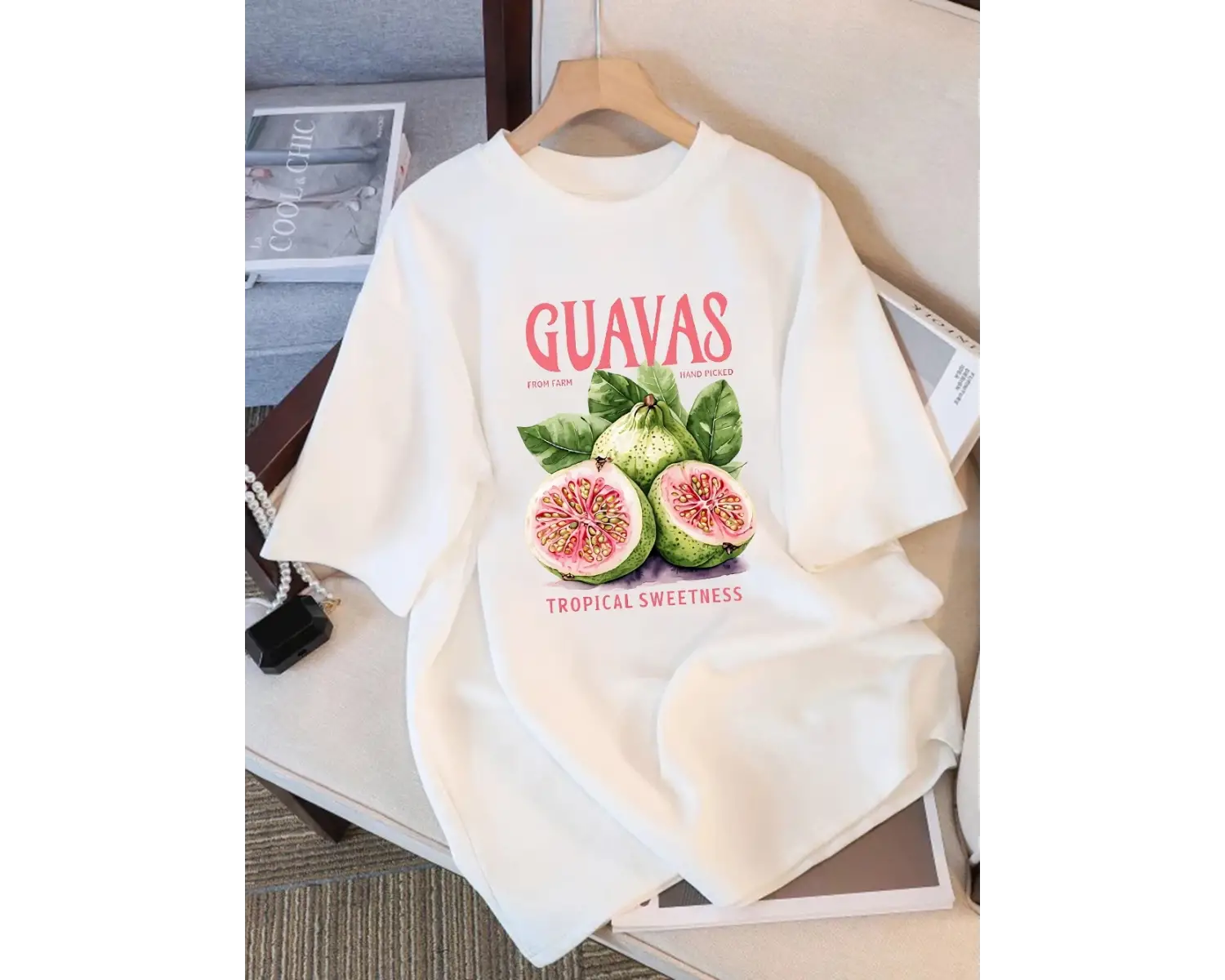 Urban Pop Graphic Kadın Tişört KoleksiyonuKod 5273