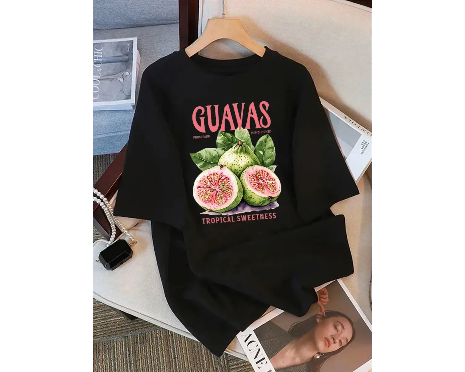 Urban Pop Graphic Kadın Tişört KoleksiyonuKod 5273