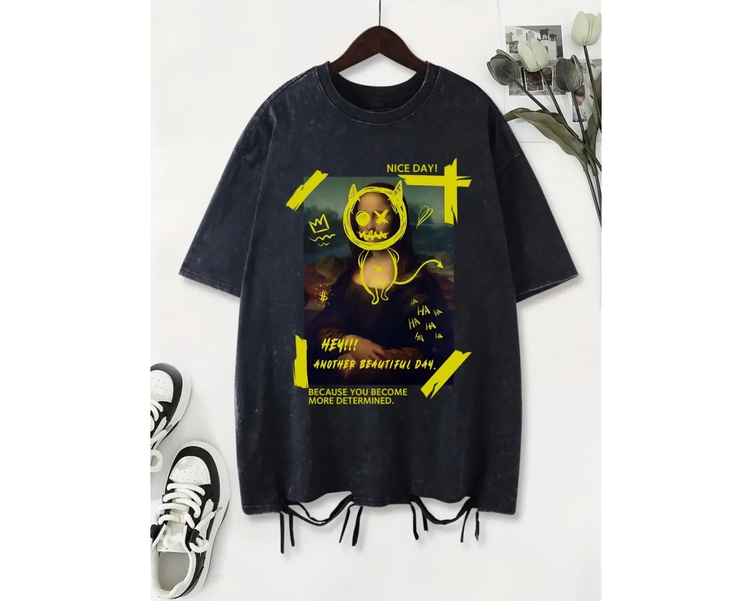 Urban Pop Graphic Kadın Tişört KoleksiyonuKod 5274