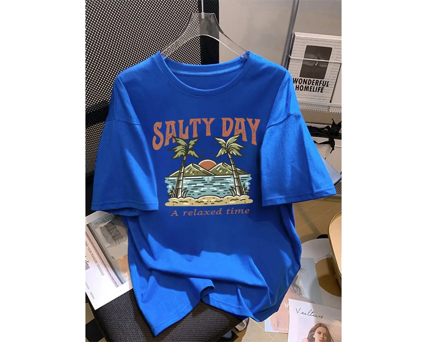 Urban Pop Graphic Kadın Tişört KoleksiyonuKod 5282