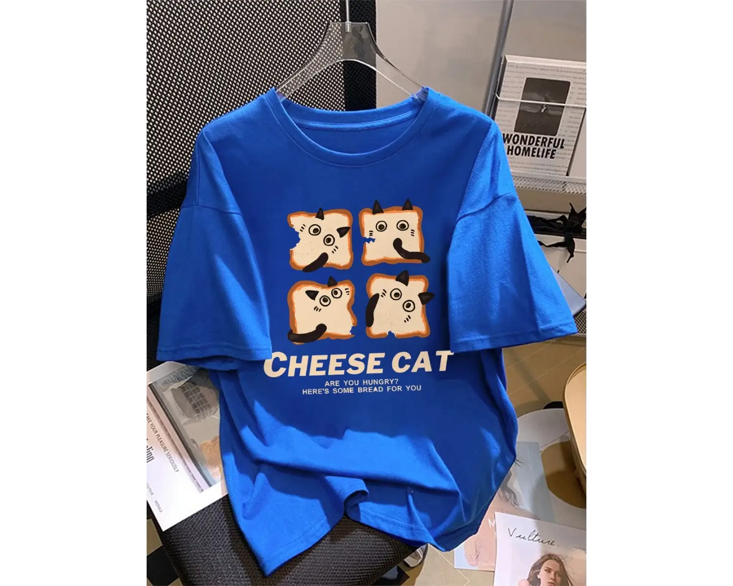 Urban Pop Graphic Kadın Tişört KoleksiyonuKod 5287