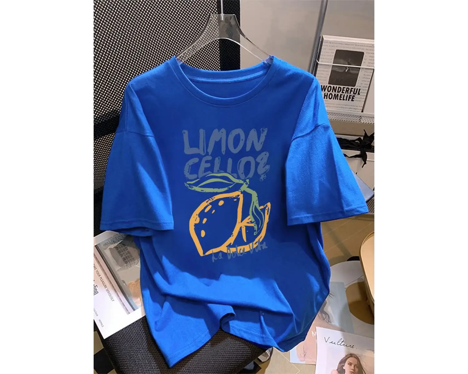 Urban Pop Graphic Kadın Tişört KoleksiyonuKod 5288