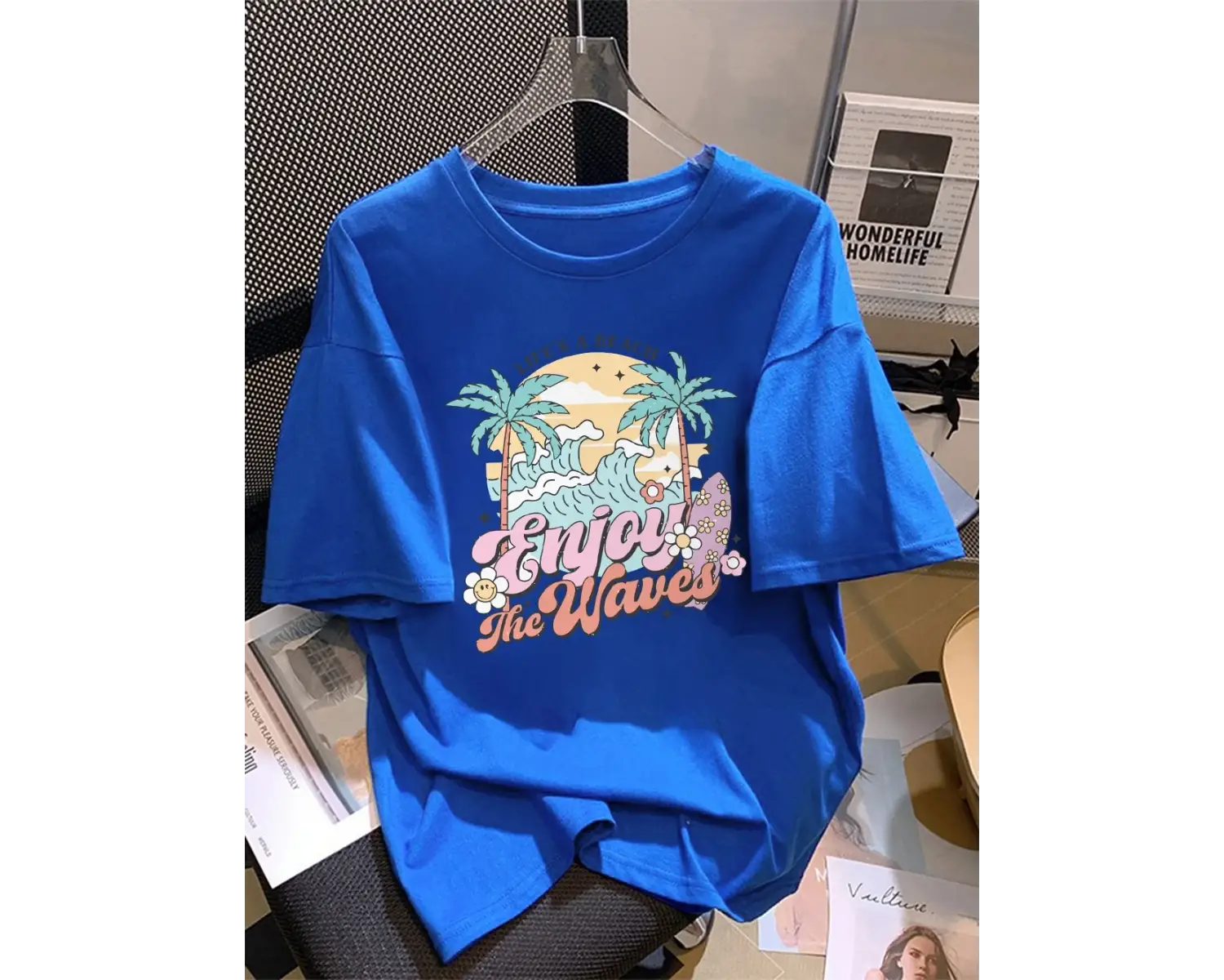 Urban Pop Graphic Kadın Tişört KoleksiyonuKod 5316