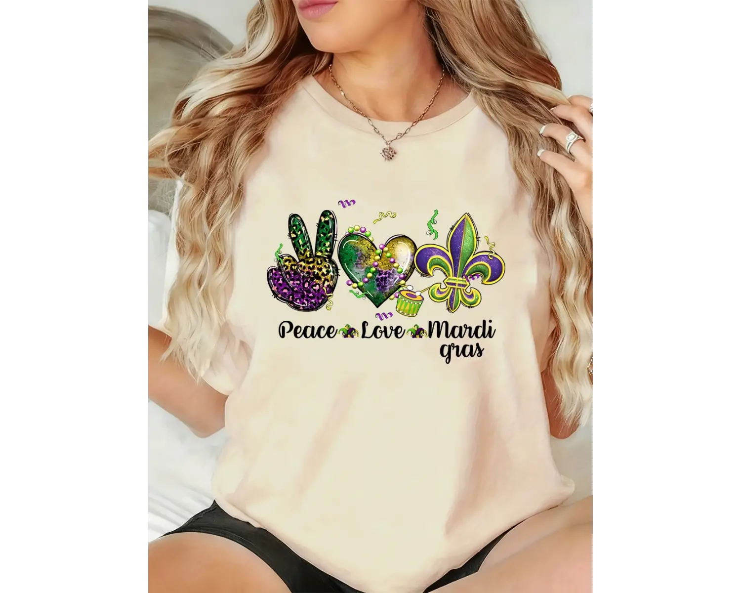 Urban Pop Graphic Kadın Tişört KoleksiyonuKod 5348