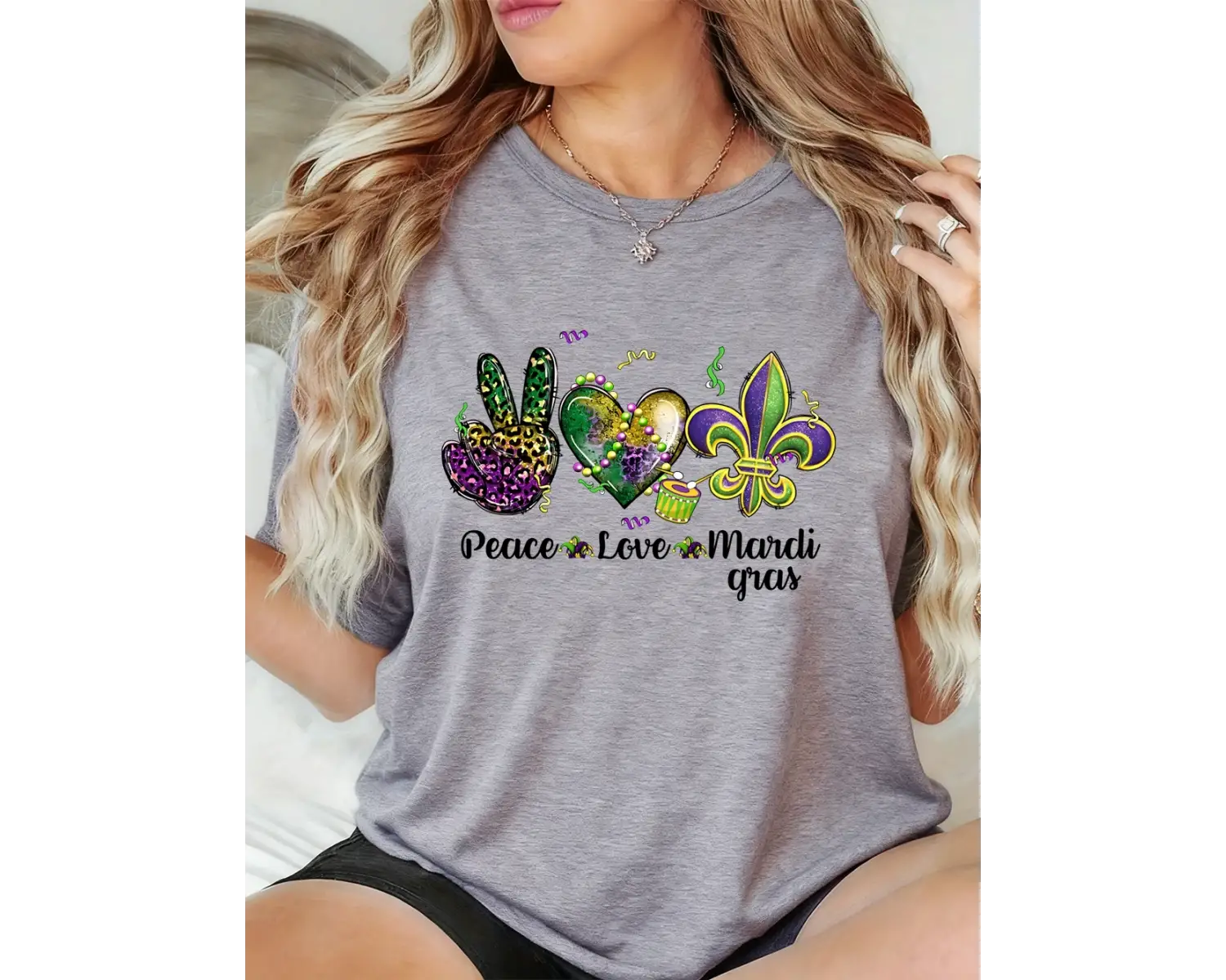 Urban Pop Graphic Kadın Tişört KoleksiyonuKod 5348