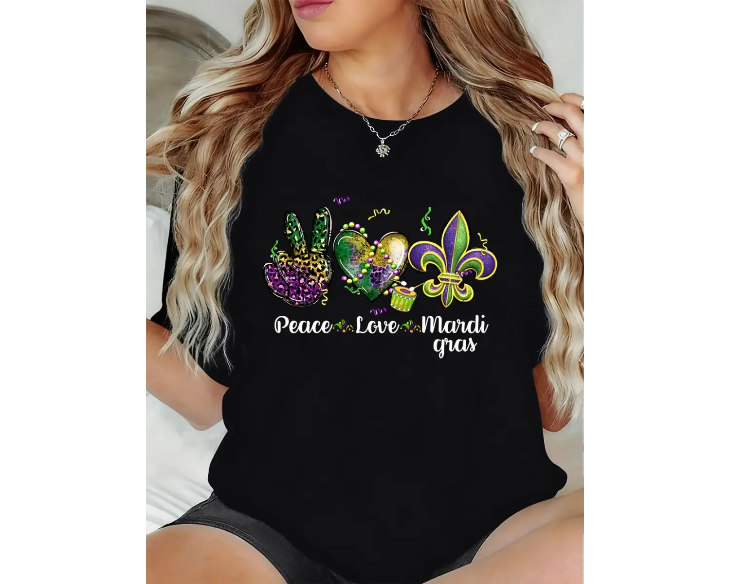 Urban Pop Graphic Kadın Tişört KoleksiyonuKod 5348