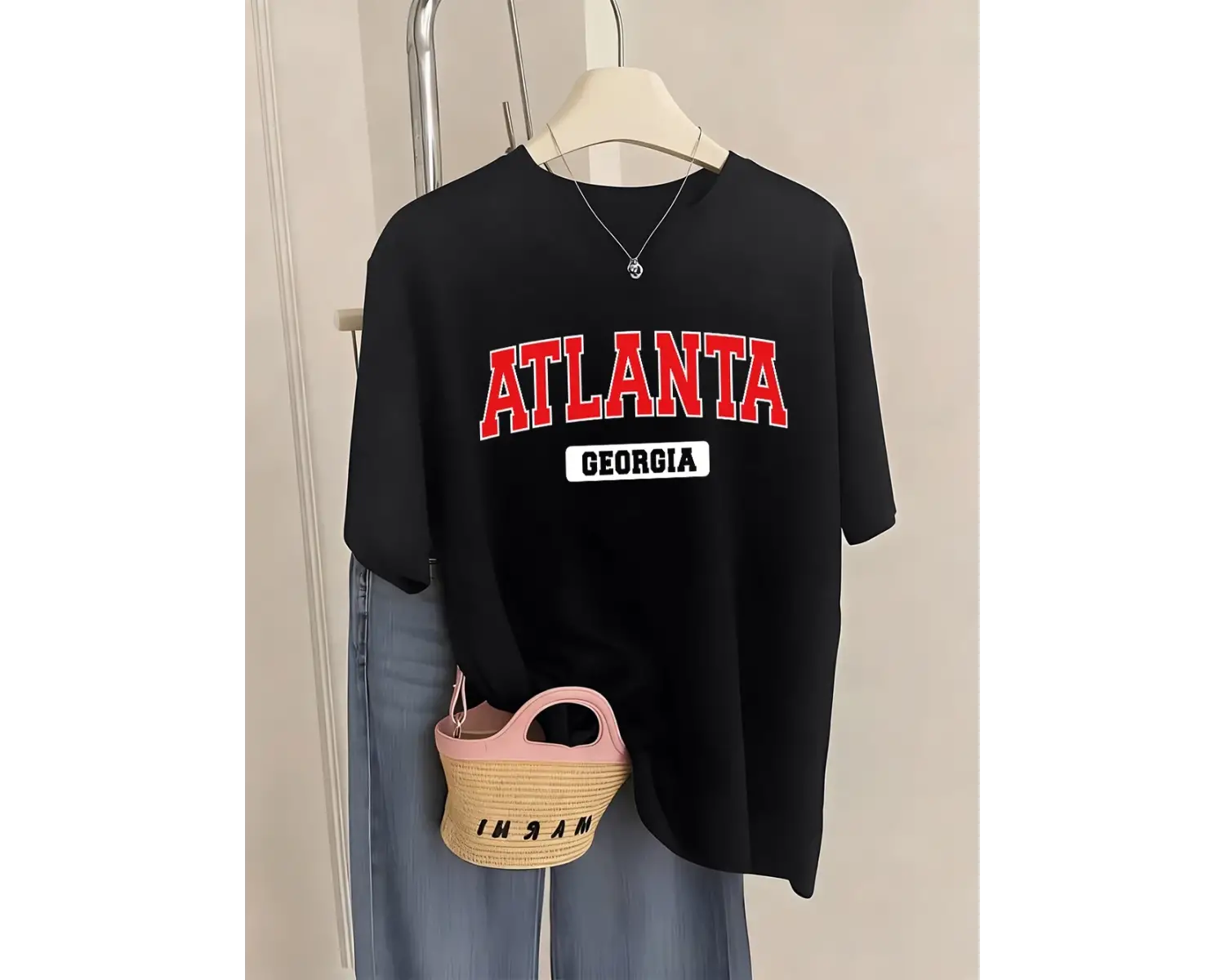 Urban Pop Graphic Kadın Tişört KoleksiyonuKod 5362