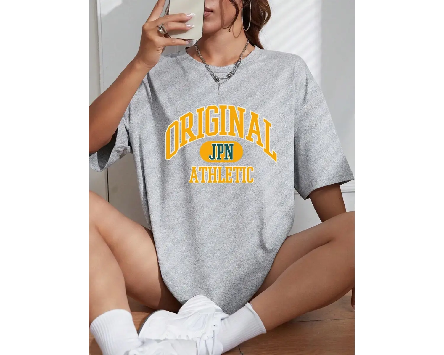 Urban Pop Graphic Kadın Tişört KoleksiyonuKod 5374