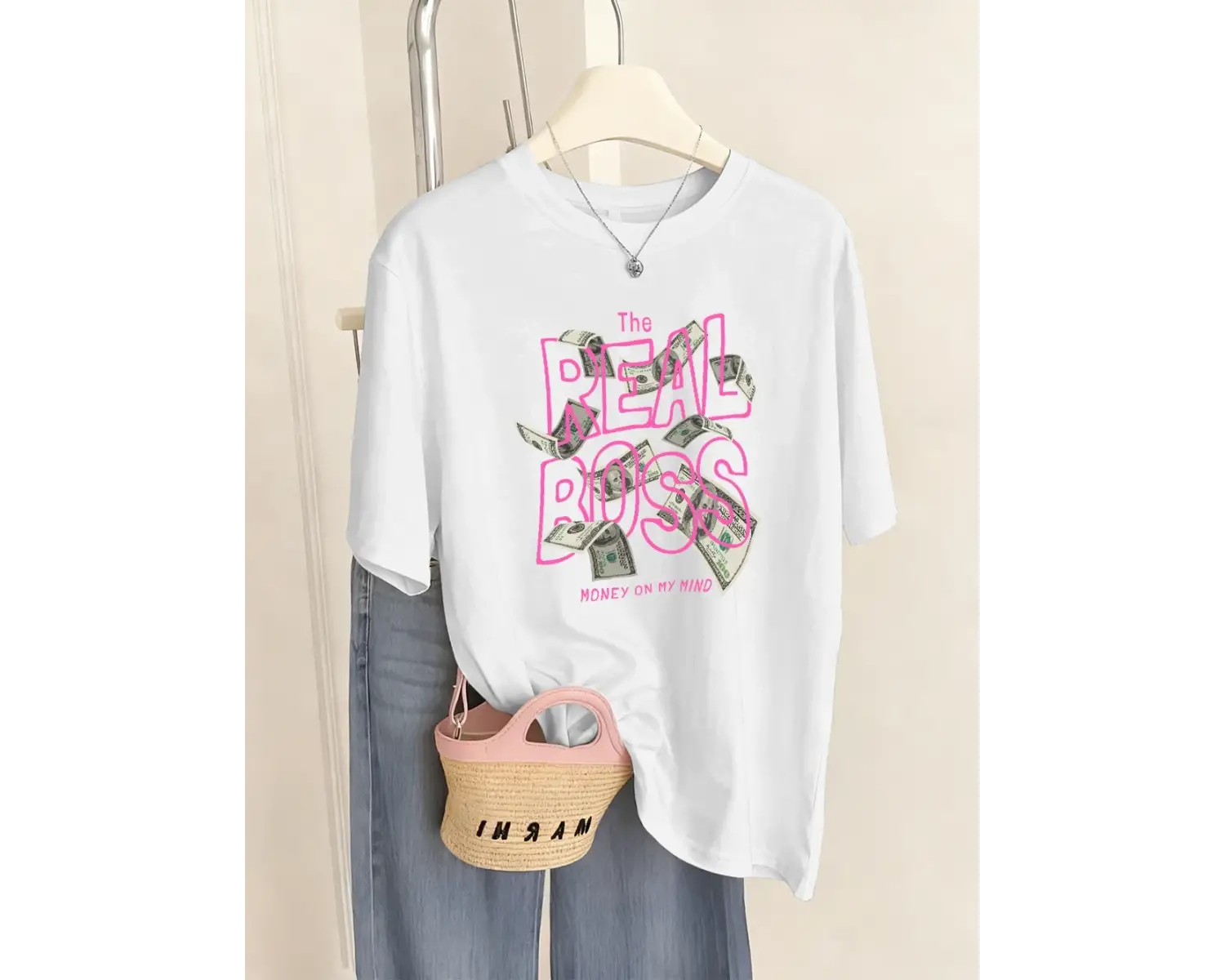 Urban Pop Graphic Kadın Tişört KoleksiyonuKod 5375