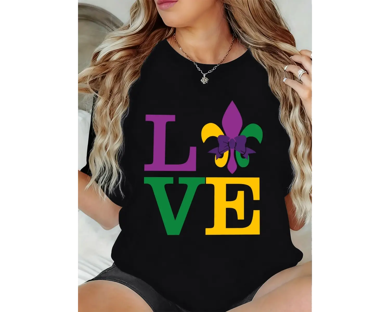 Urban Pop Graphic Kadın Tişört KoleksiyonuKod 5395